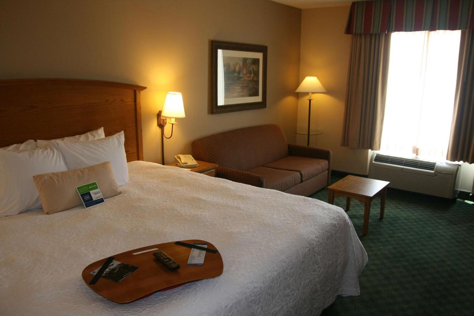 Hampton Inn Guntersville photo 15
