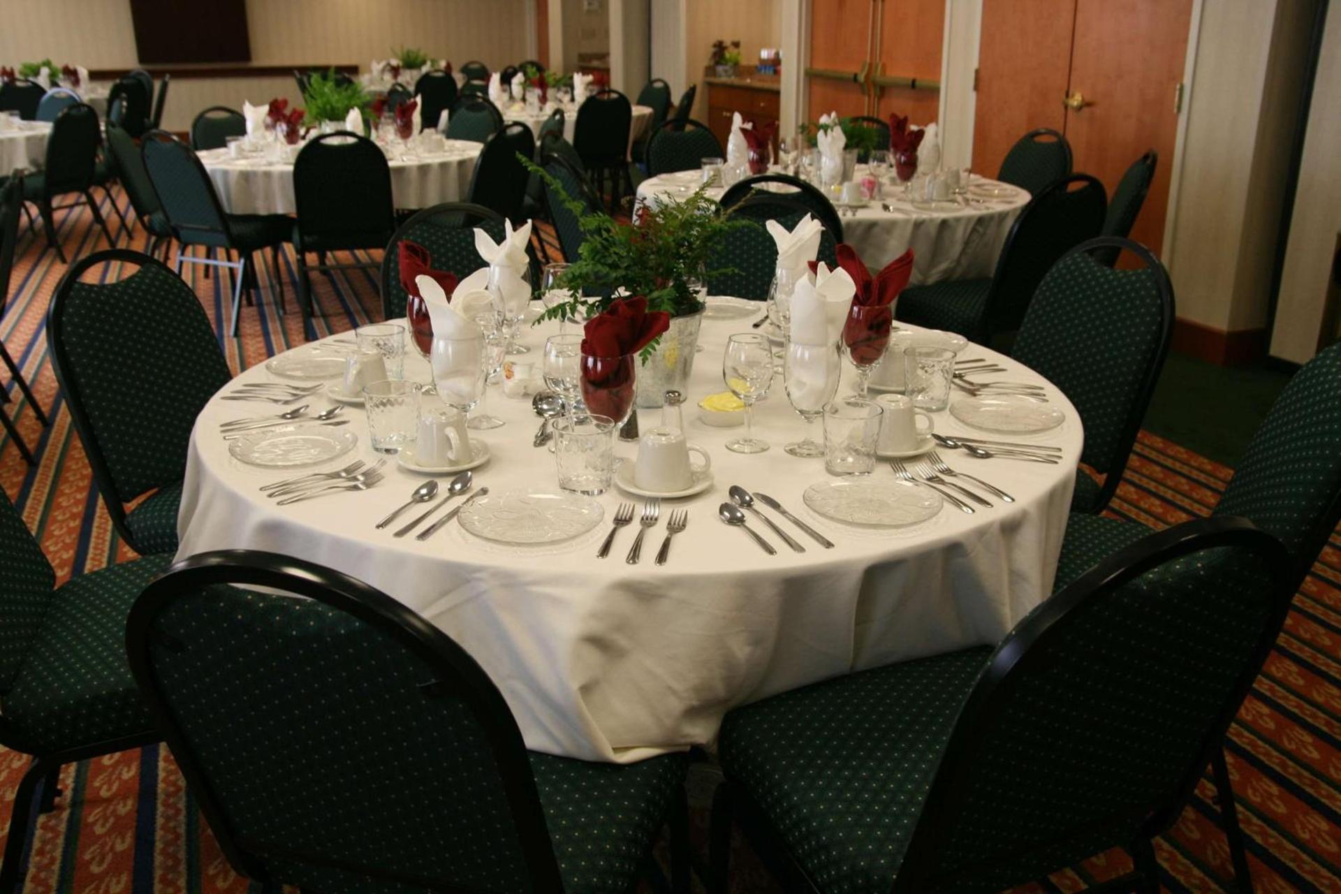 Hampton Inn Guntersville photo 29