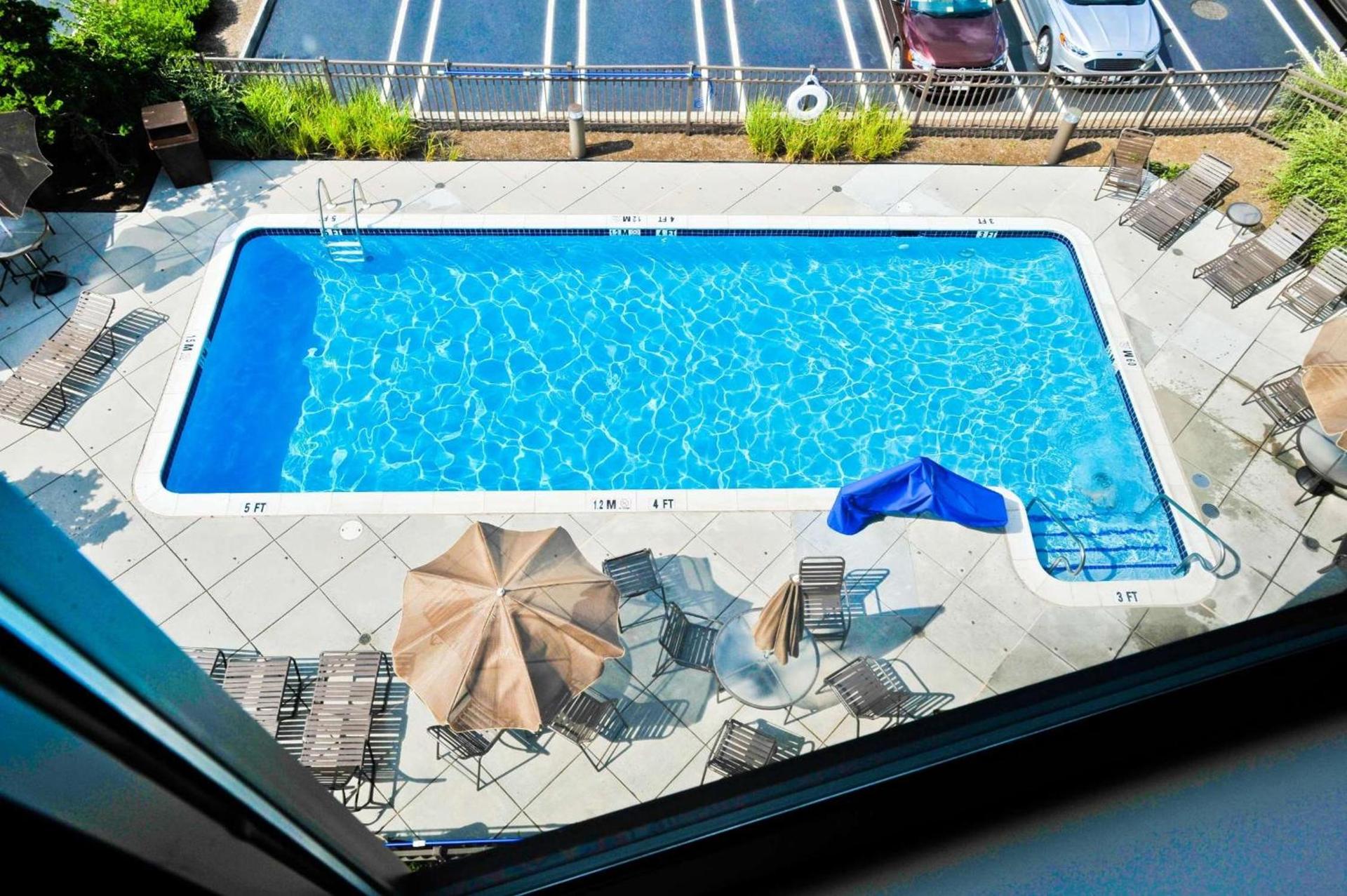 Hampton Inn Harrisburg-East/Hershey photo 18