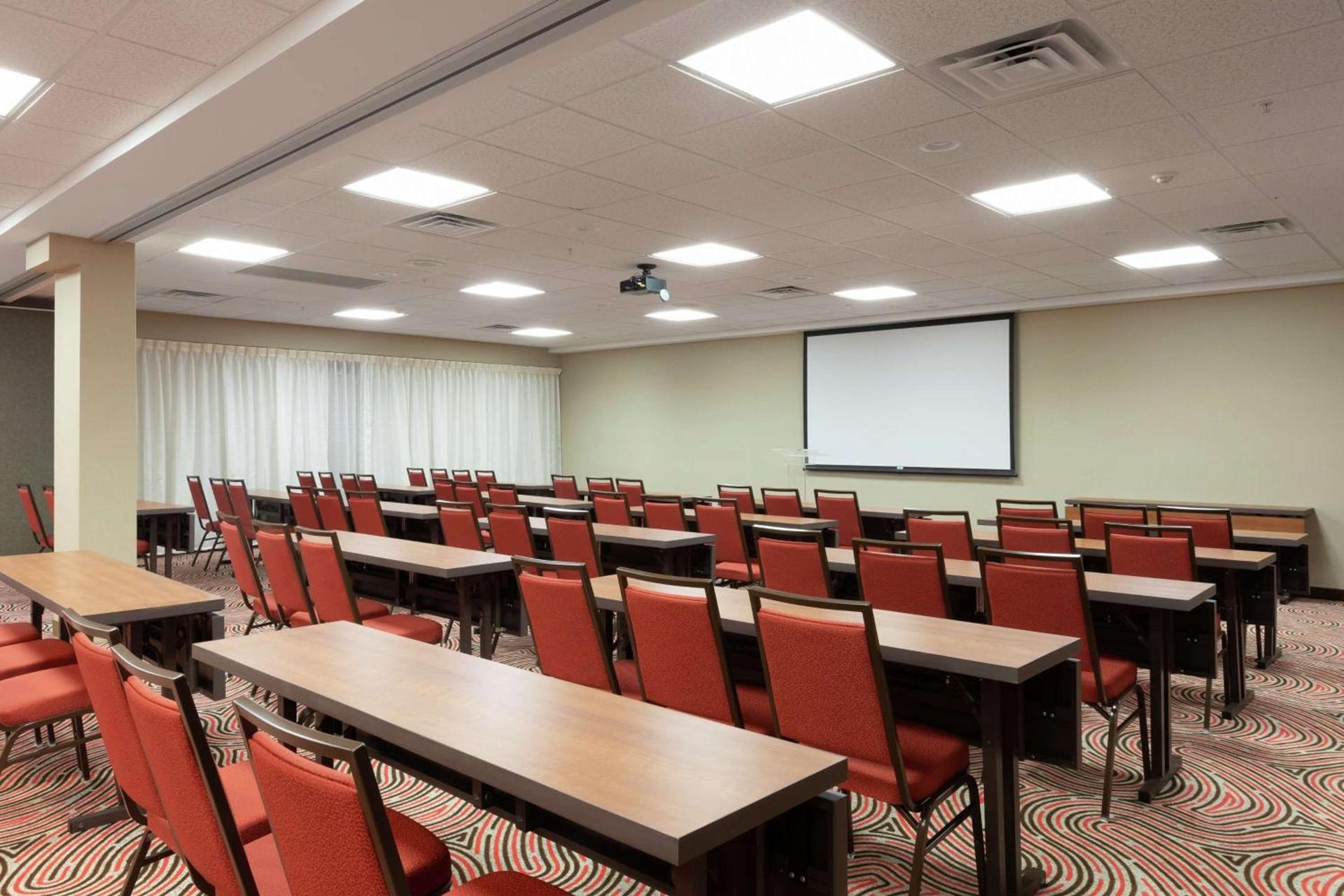 Hampton Inn Houston/Humble-Airport Area photo 30