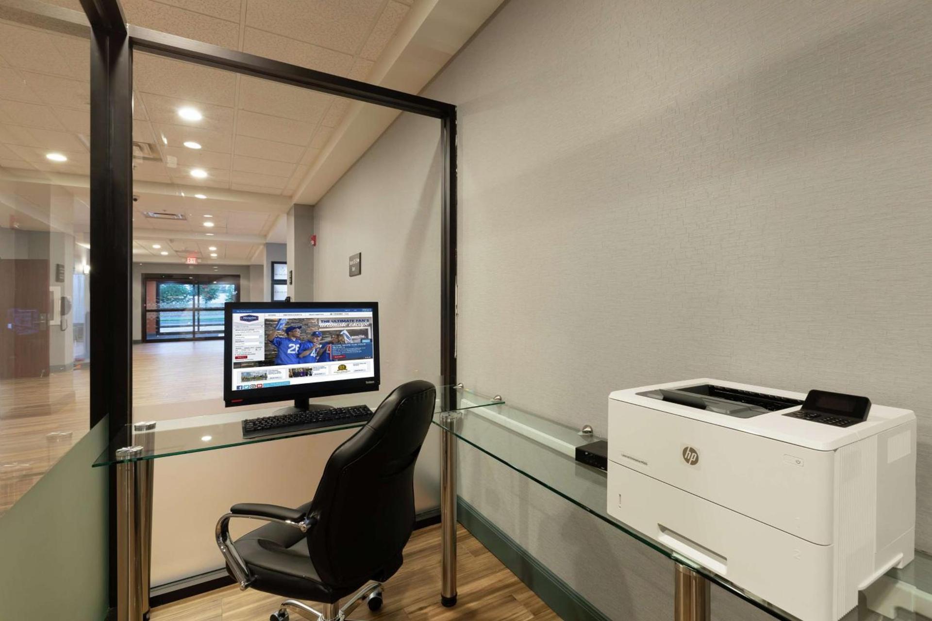 Hampton Inn Houston/Humble-Airport Area photo 35