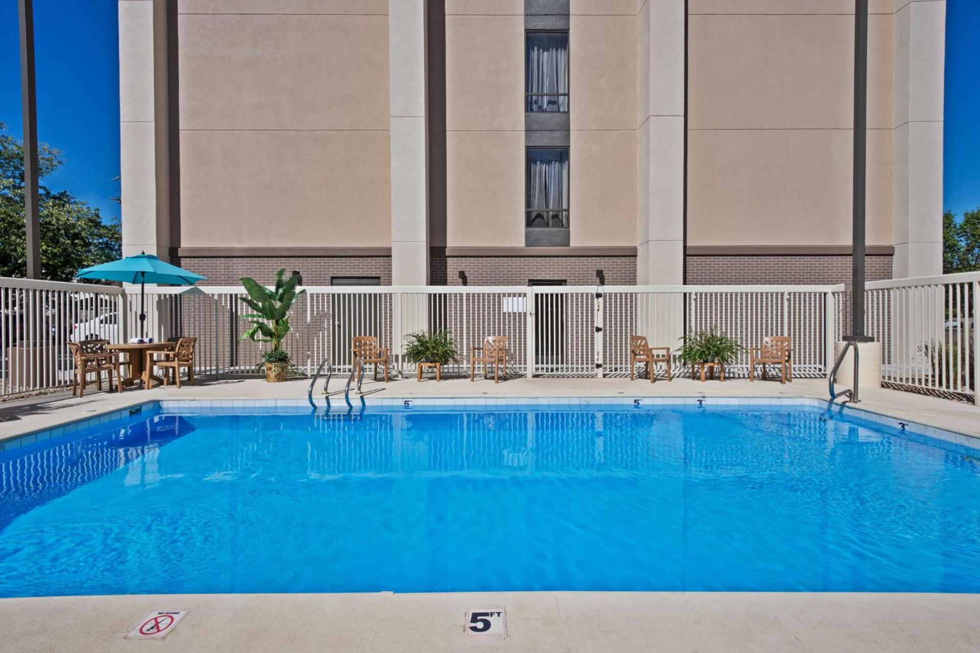 Hampton Inn Huntington/Barboursville photo 6