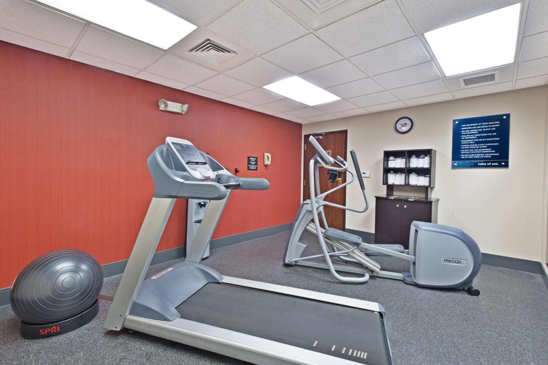 Hampton Inn Huntington/Barboursville photo 10
