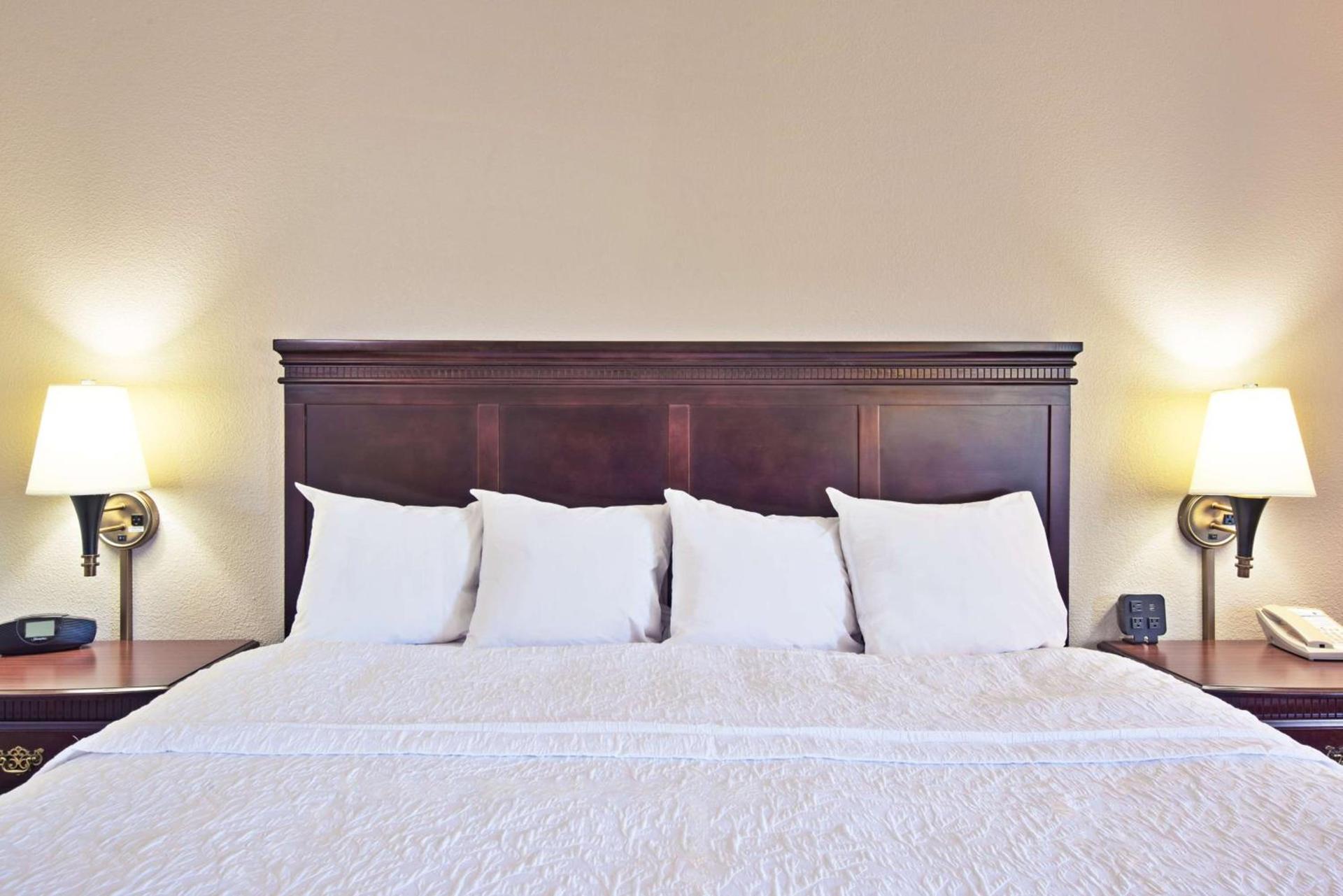 Hampton Inn Huntington/Barboursville photo 23
