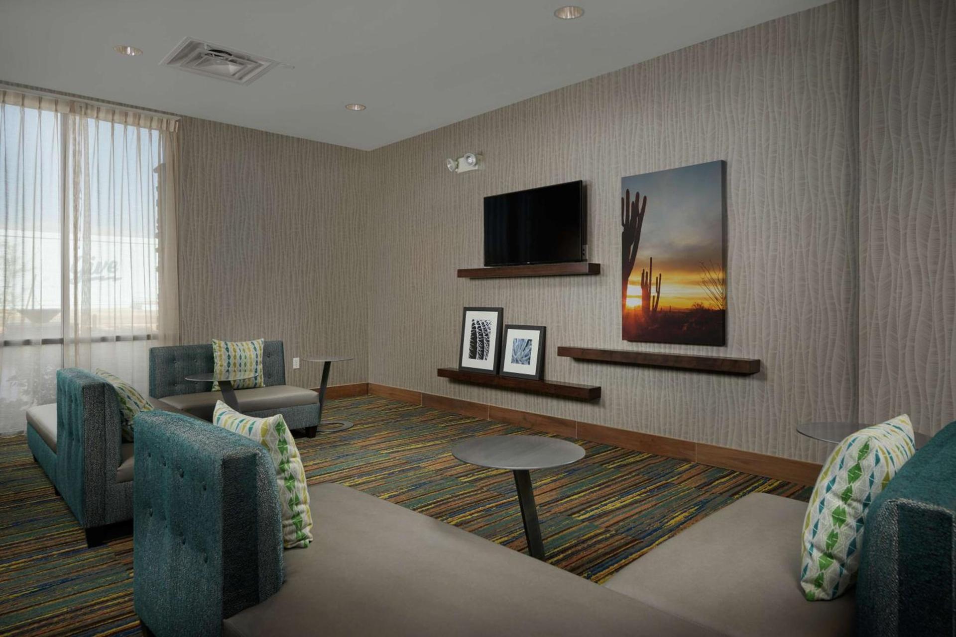 Hampton Inn Lake Havasu City photo 5