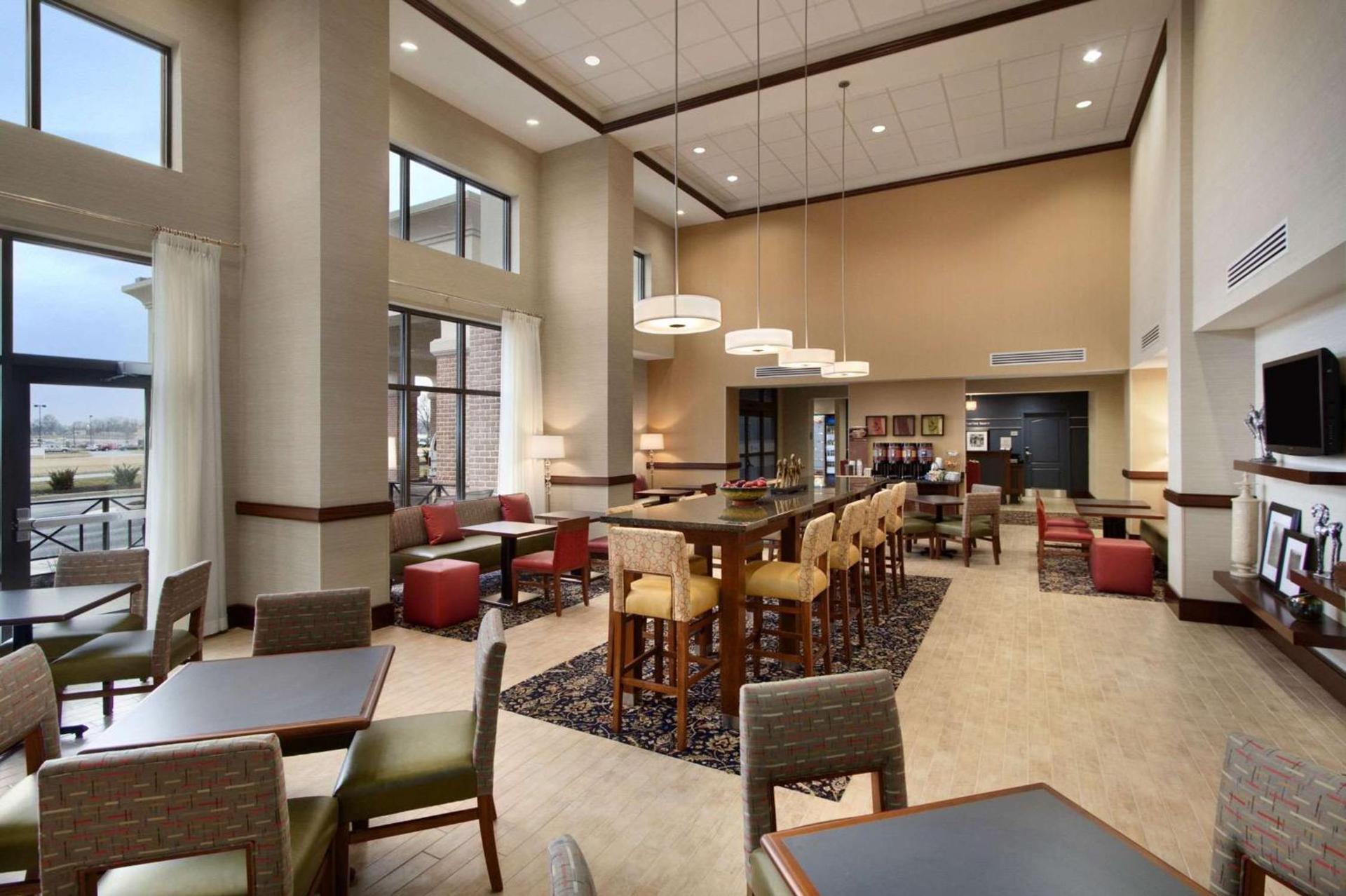 Hampton Inn & Suites Charles Town photo 3