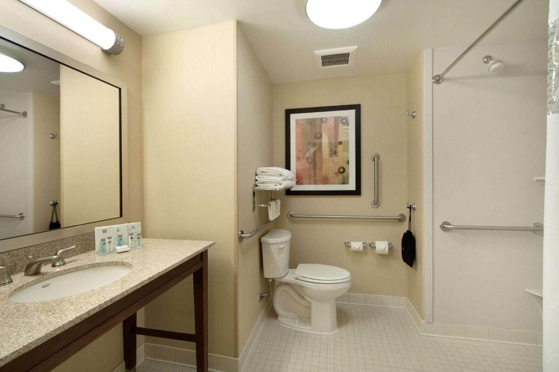 Hampton Inn & Suites Charles Town photo 20