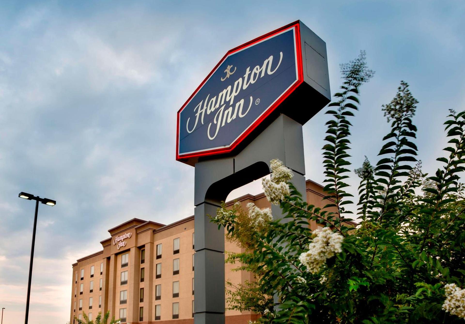 Hampton Inn Harrisonburg South photo 5