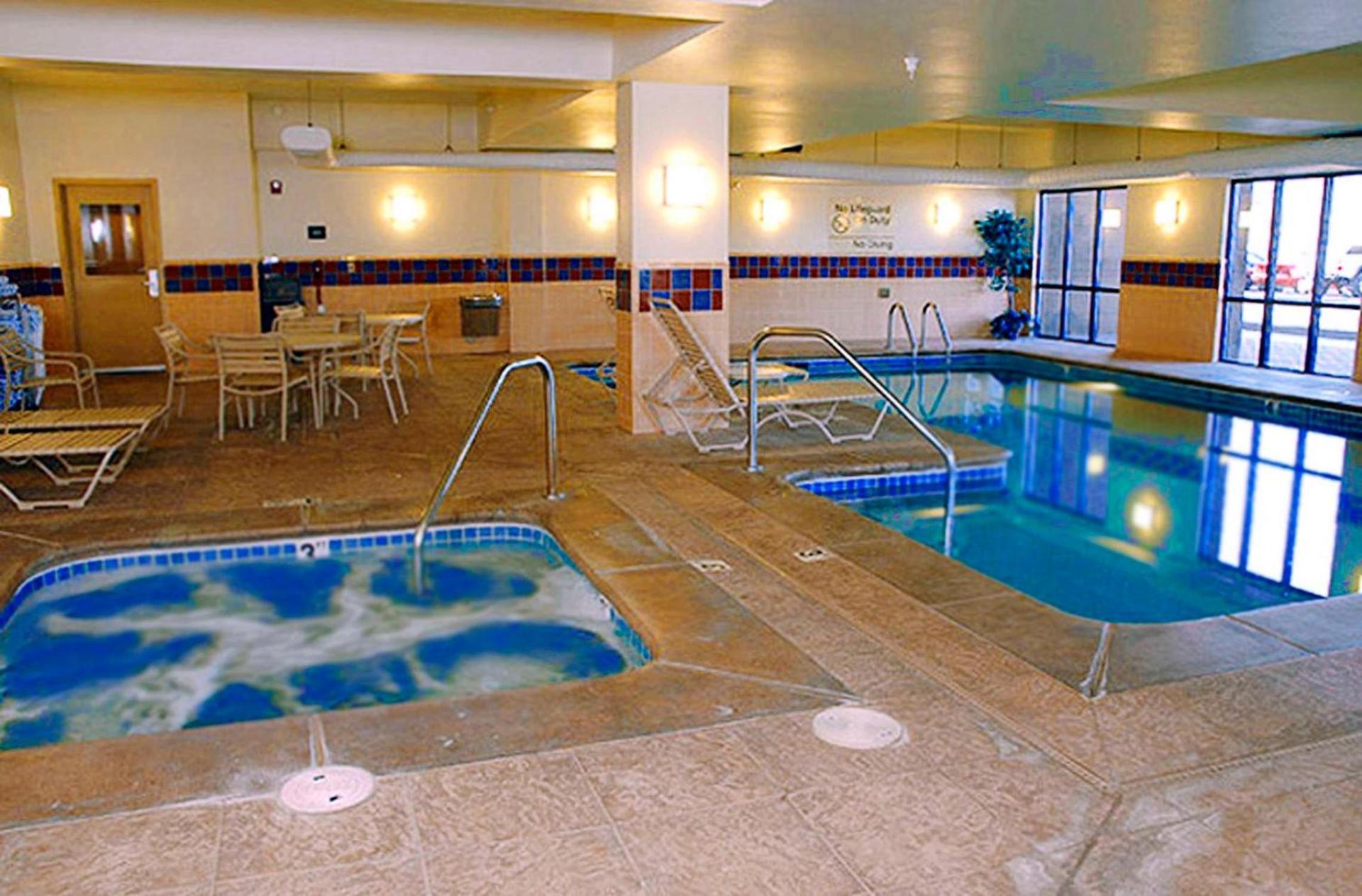 Hampton Inn & Suites Kingman photo 7