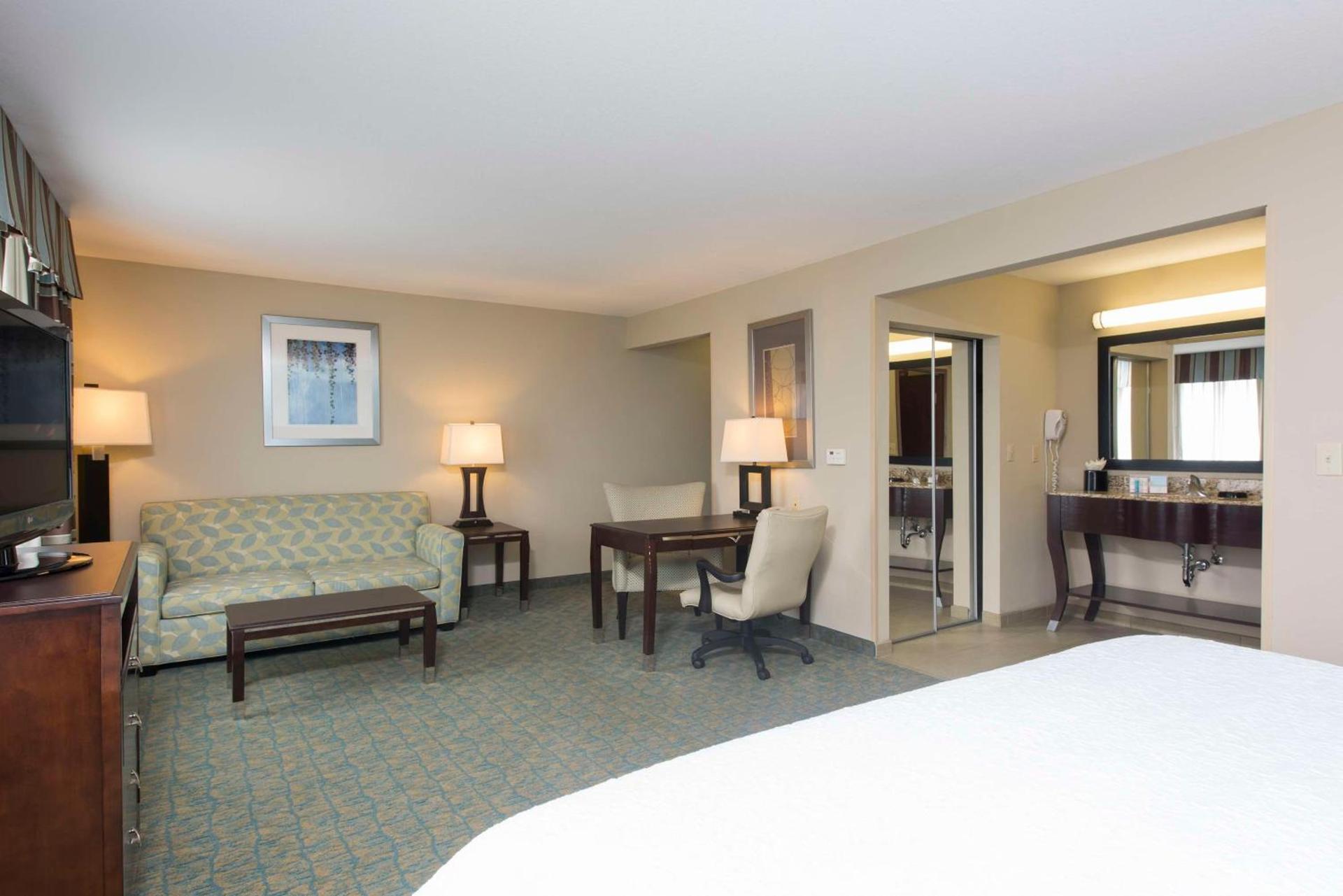 Hampton Inn & Suites Crawfordsville photo 28