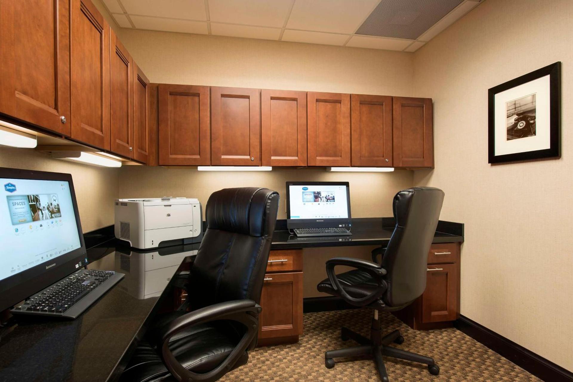 Hampton Inn & Suites Crawfordsville photo 34