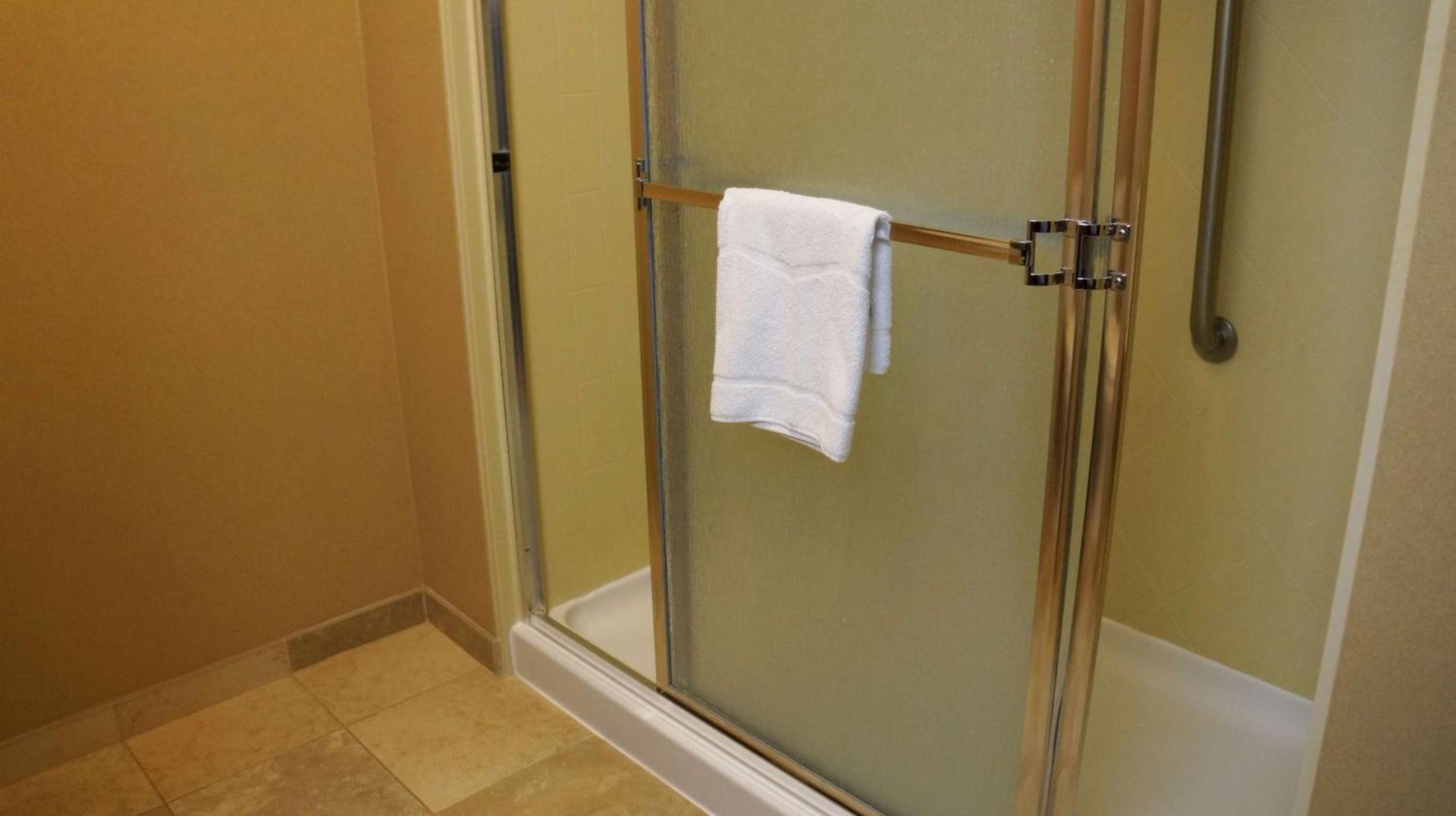 Hampton Inn & Suites Kingman photo 20