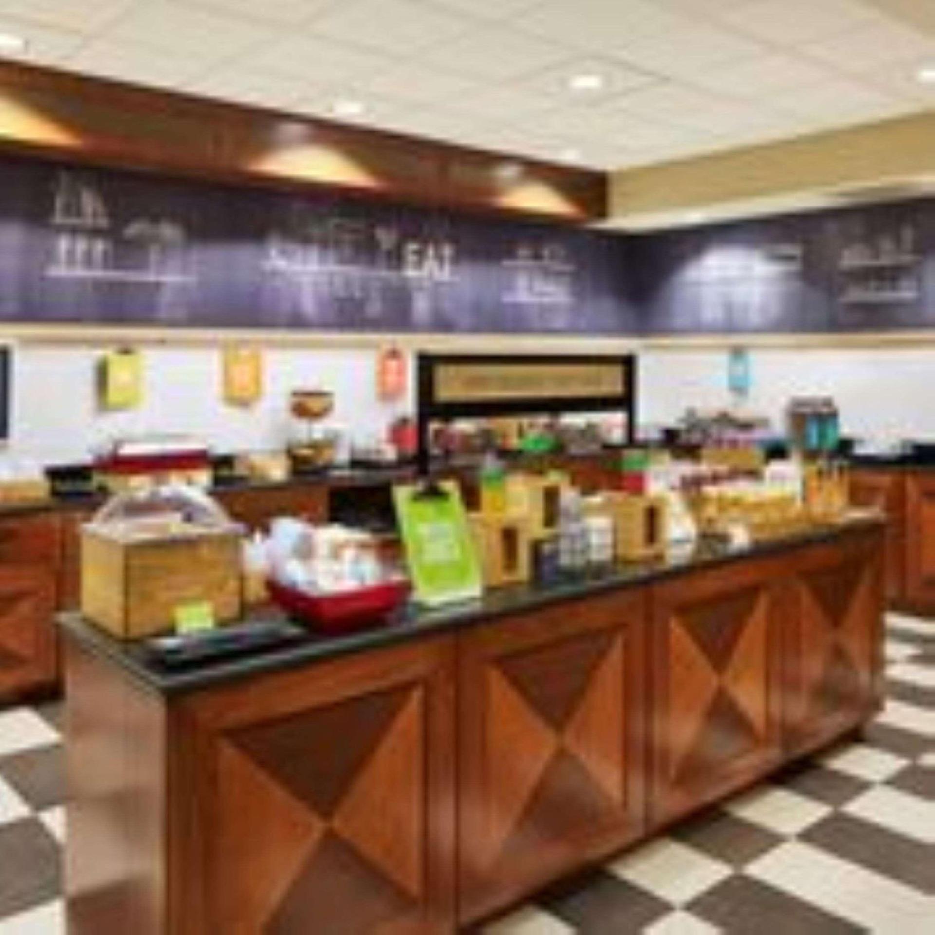 Hampton Inn and Suites Indianapolis-Fishers photo 7