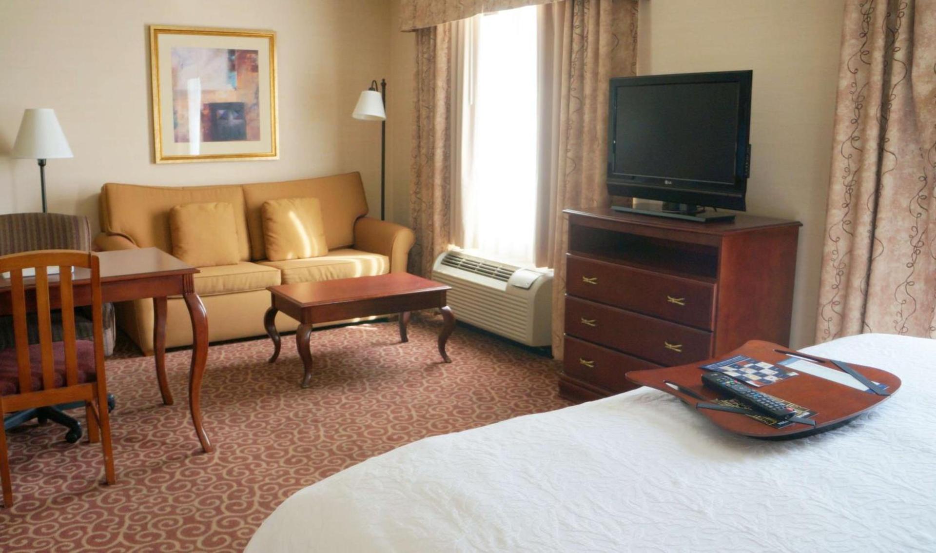 Hampton Inn & Suites Kingman photo 26