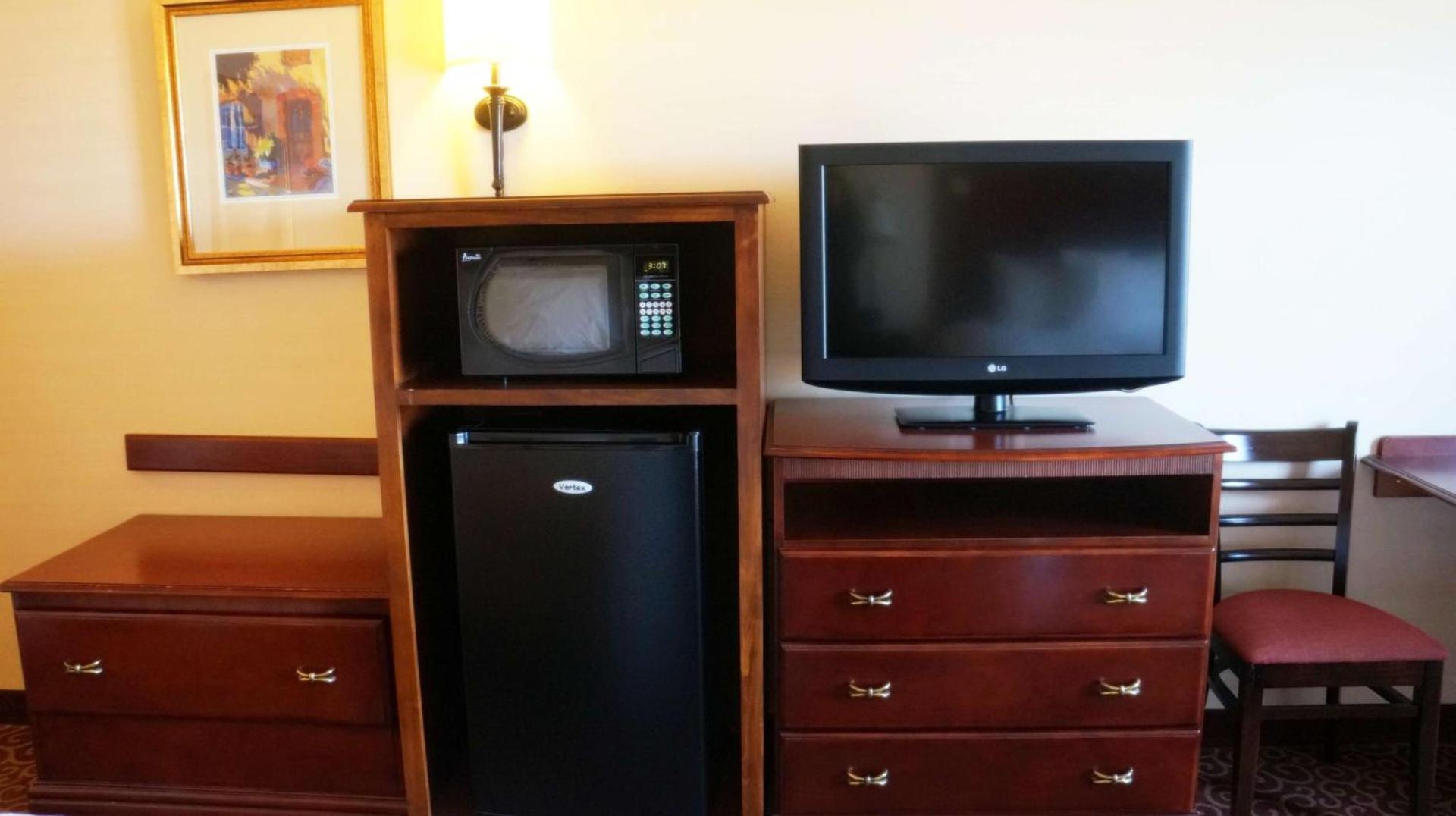 Hampton Inn & Suites Kingman photo 28