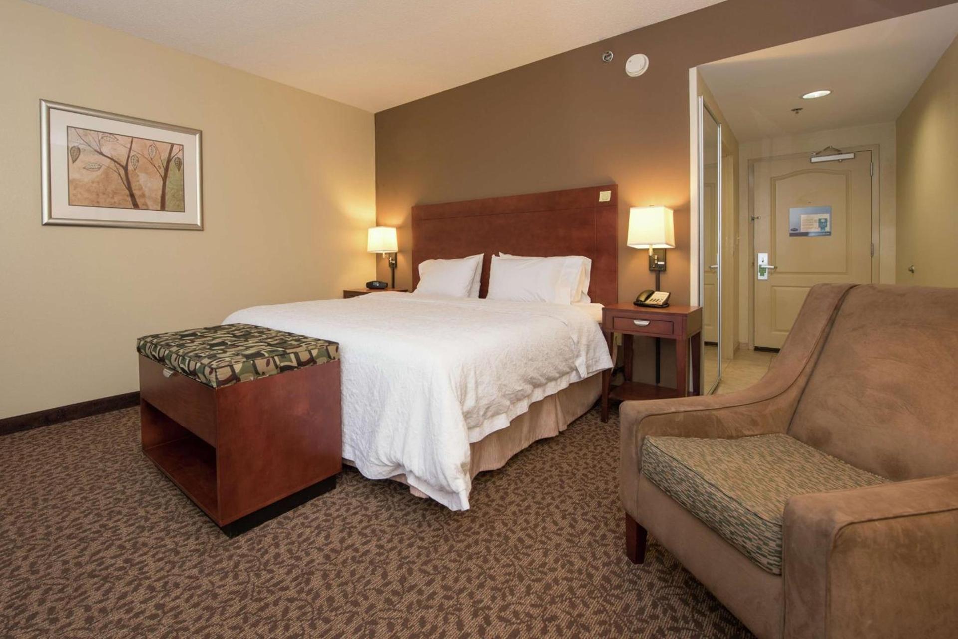 Hampton Inn Yazoo City photo 20