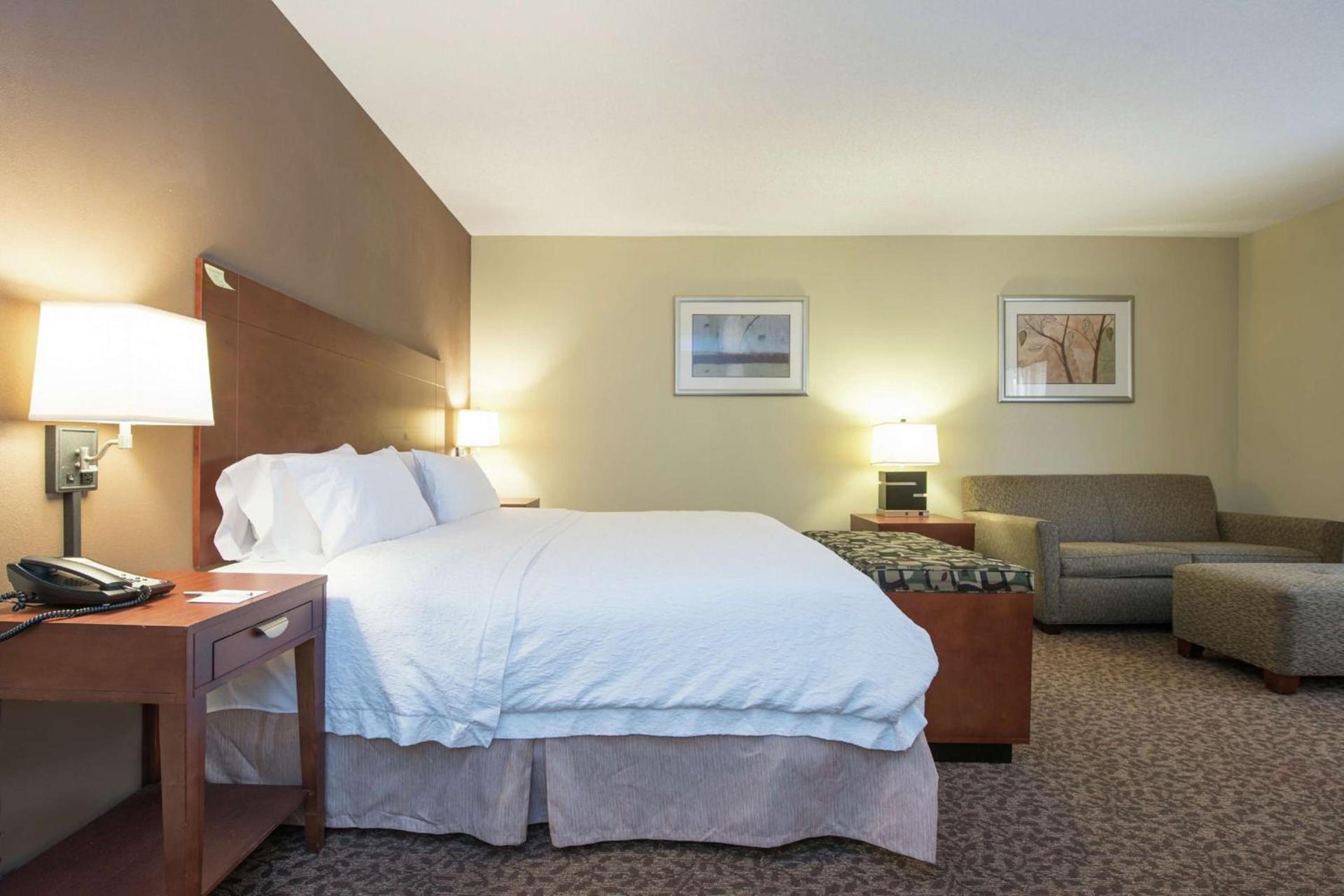 Hampton Inn Yazoo City photo 21