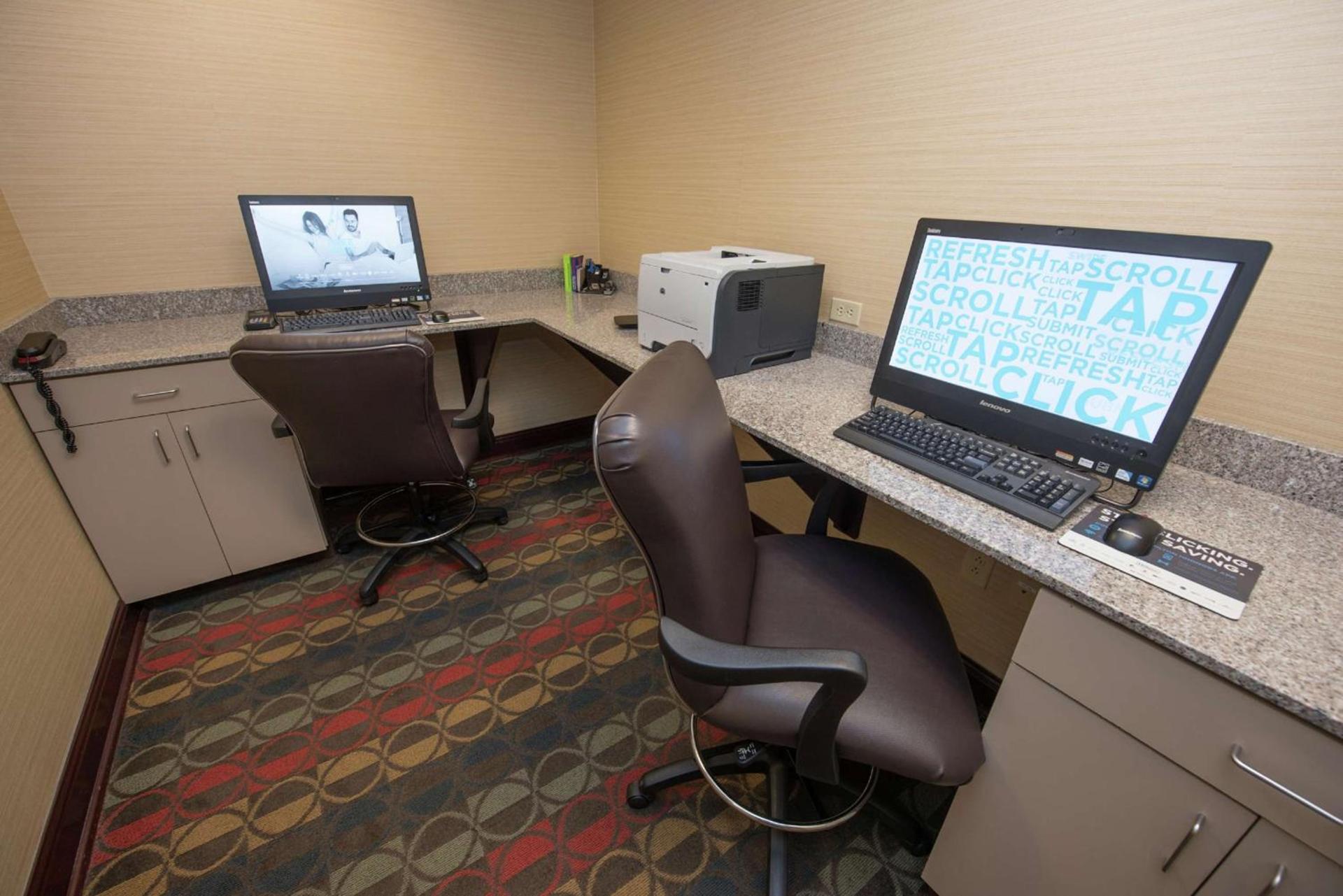 Hampton Inn Yazoo City photo 28