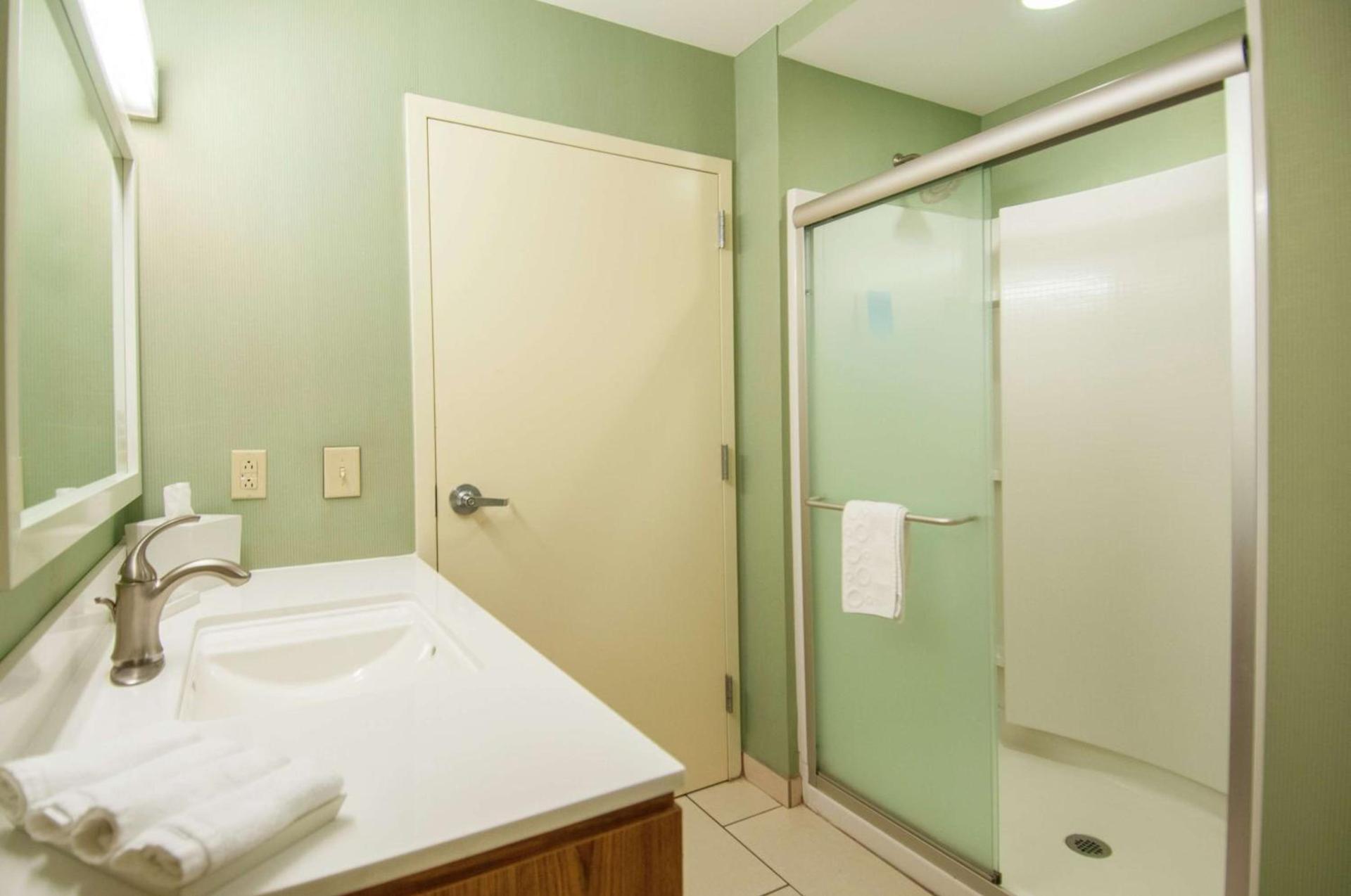 Home2 Suites by Hilton Ridgeland photo 16