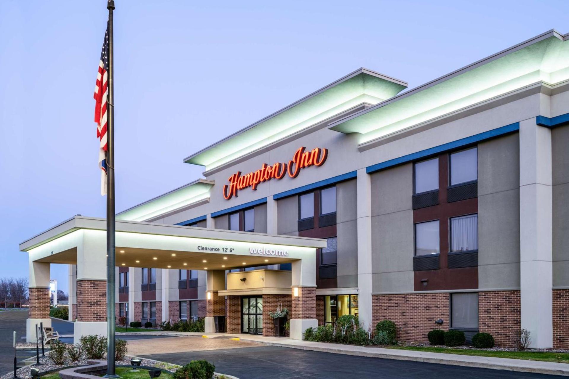 Hampton Inn Joliet/I-80 photo 3