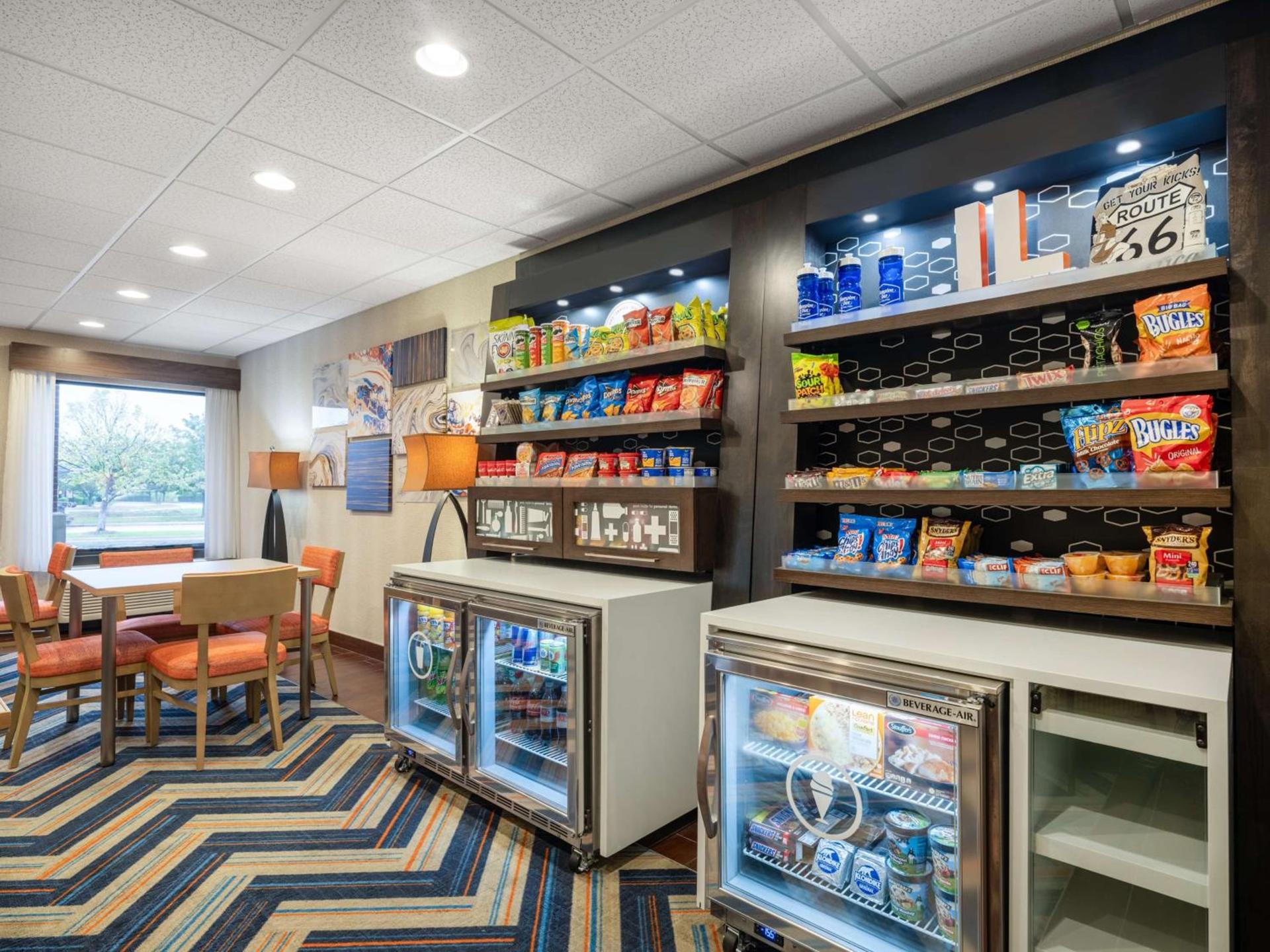 Hampton Inn Joliet/I-80 photo 14