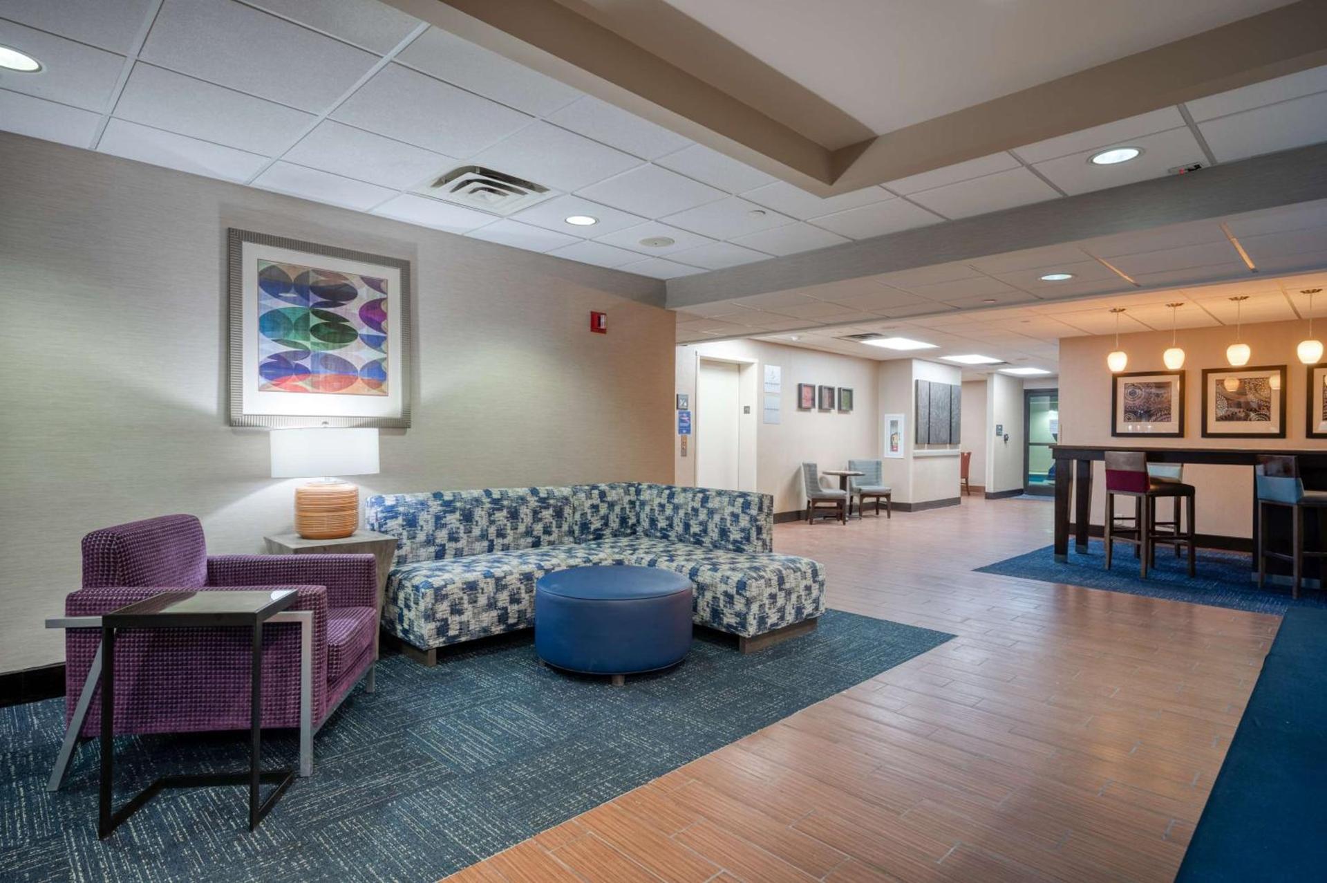 Hampton Inn Janesville photo 2