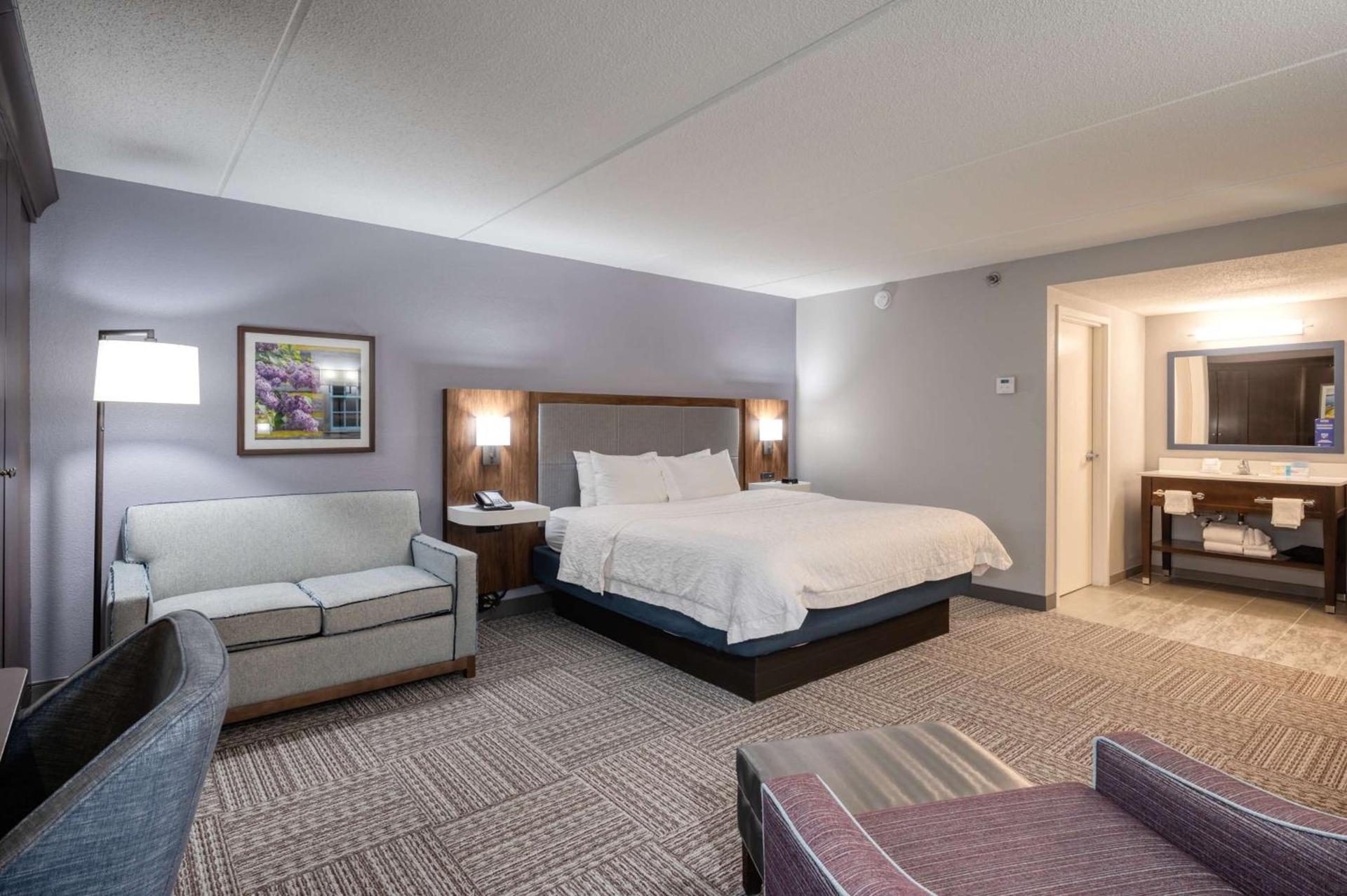 Hampton Inn Janesville photo 6