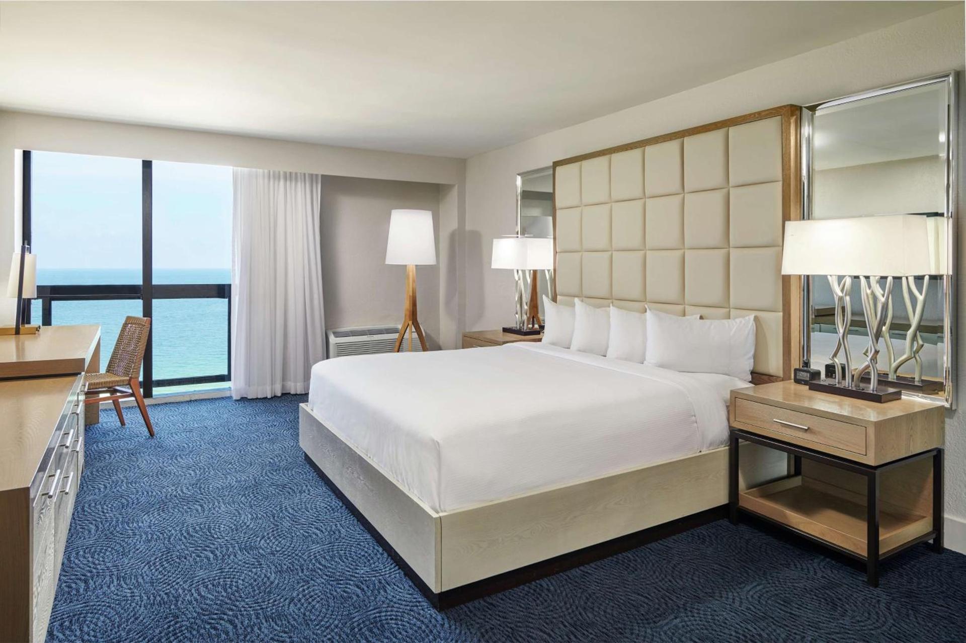 Bahia Mar Fort Lauderdale Beach - DoubleTree by Hilton photo 22