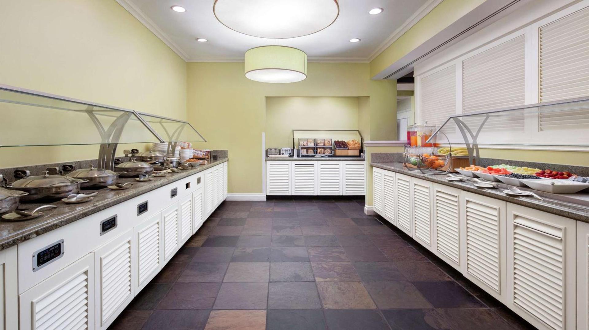 DoubleTree by Hilton Sunrise - Sawgrass Mills photo 19