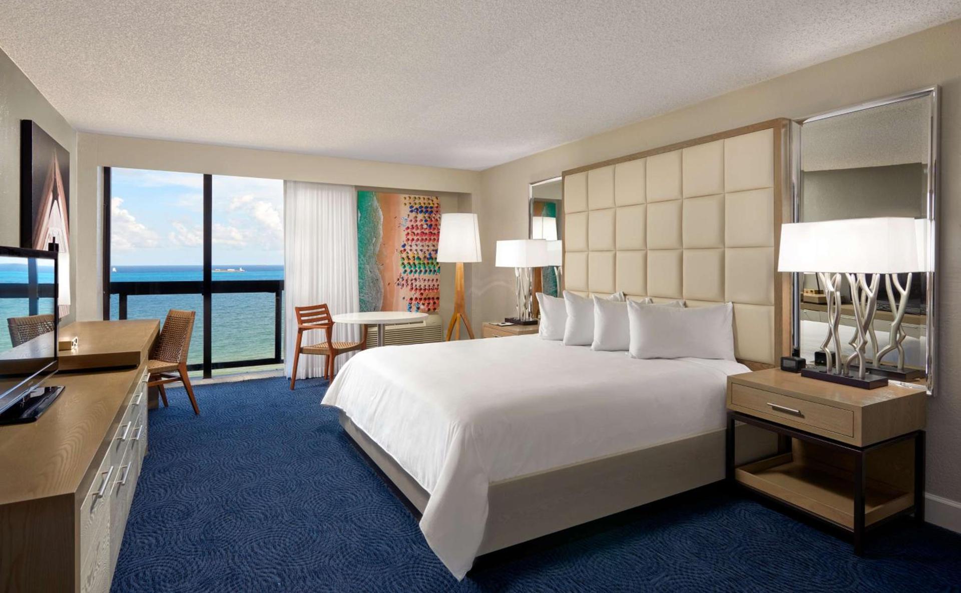 Bahia Mar Fort Lauderdale Beach - DoubleTree by Hilton photo 40