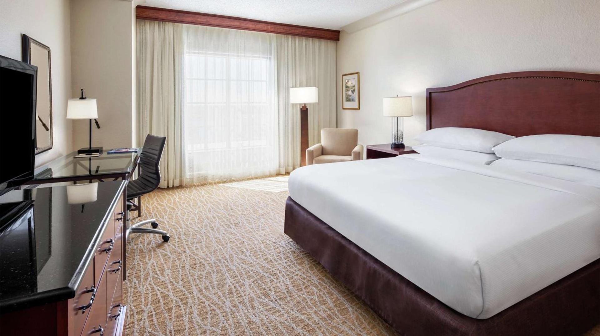 DoubleTree by Hilton Sunrise - Sawgrass Mills photo 26