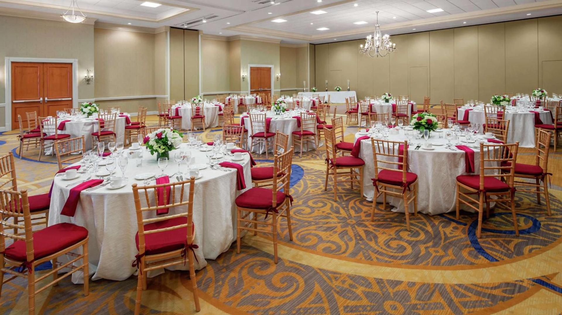 DoubleTree by Hilton Sunrise - Sawgrass Mills photo 21