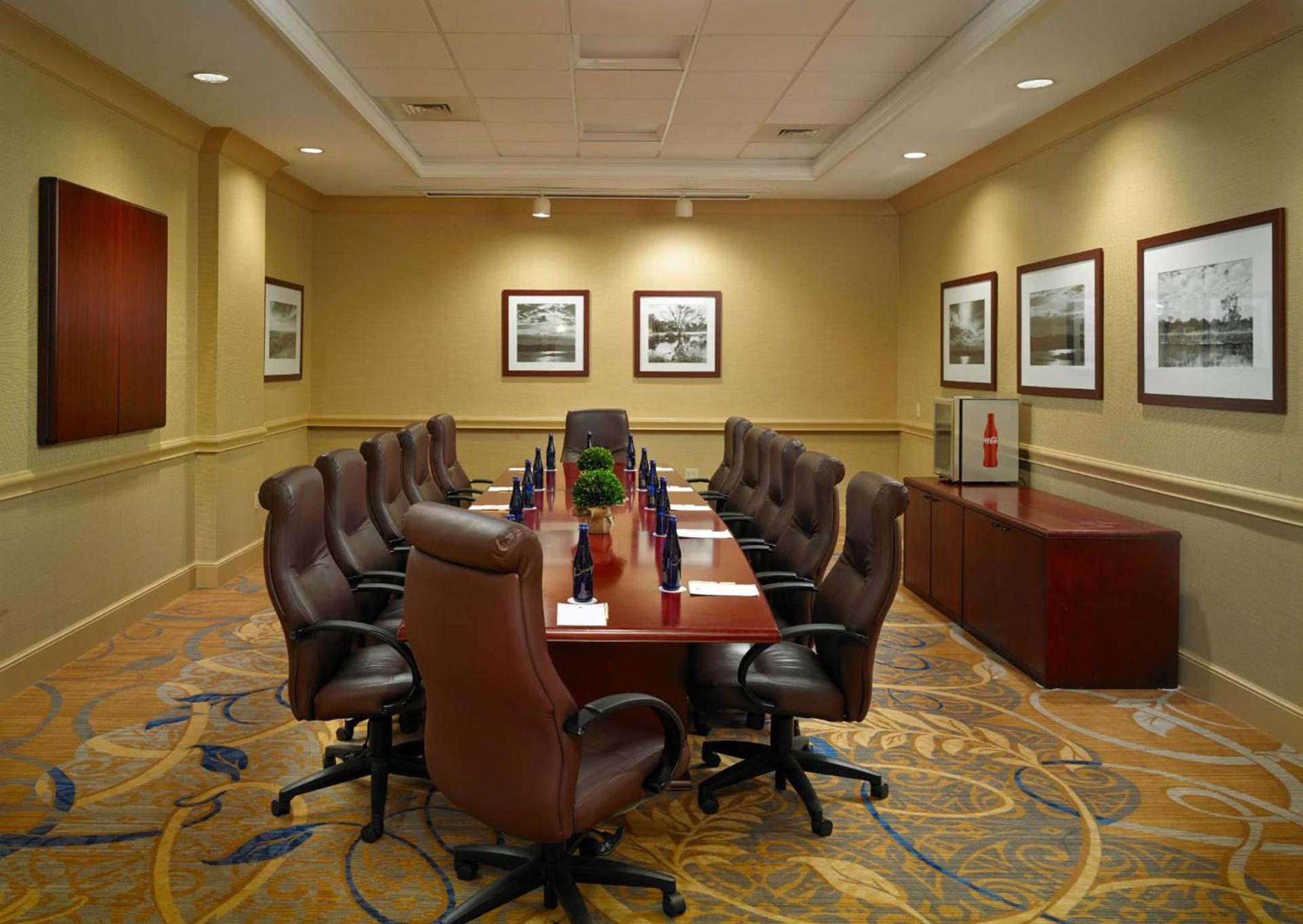 DoubleTree by Hilton Sunrise - Sawgrass Mills photo 29
