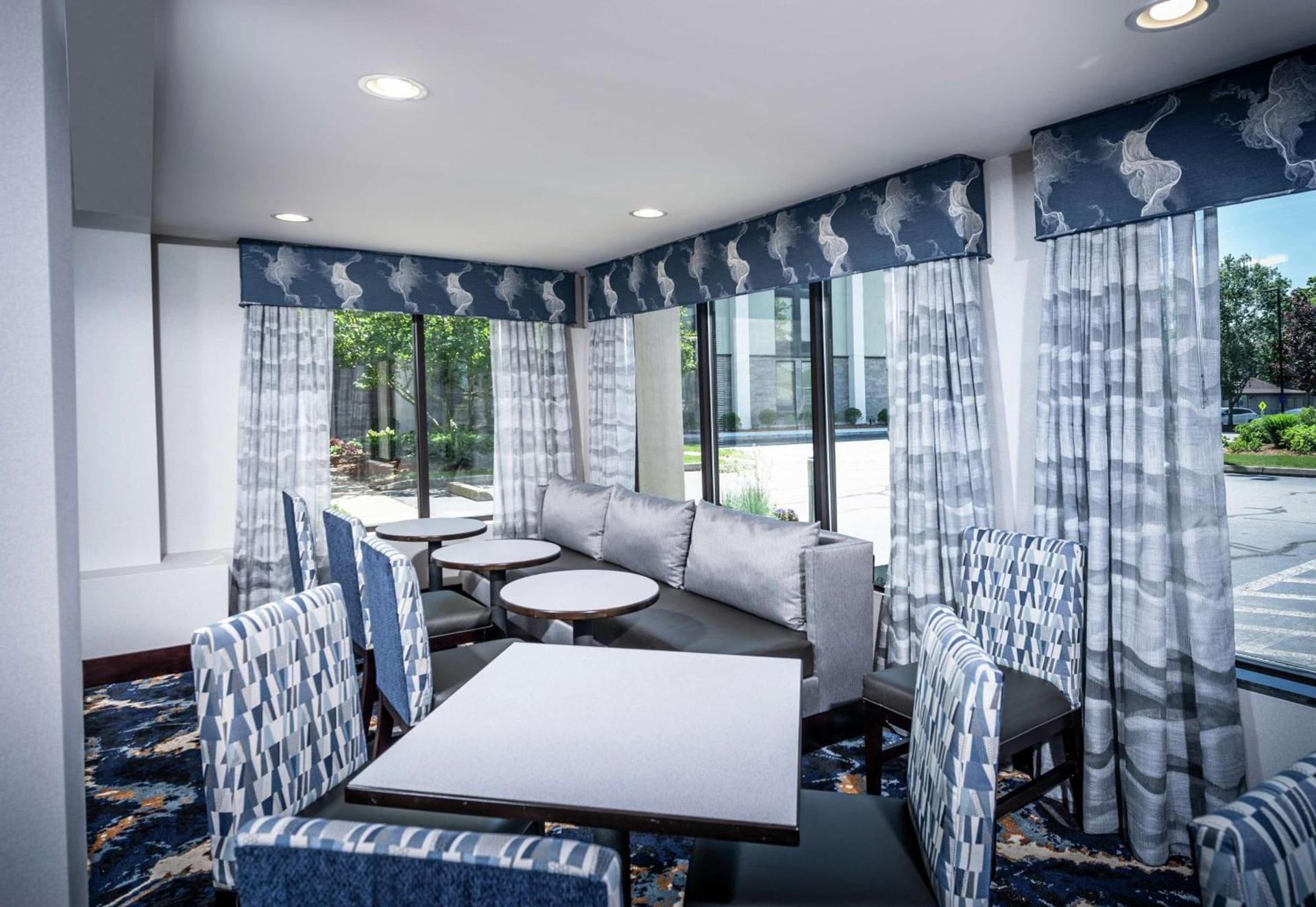 Hampton Inn Fall River/Westport photo 15