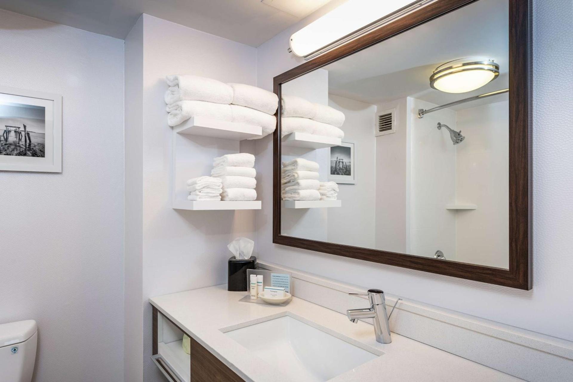 Hampton Inn Fall River/Westport photo 38