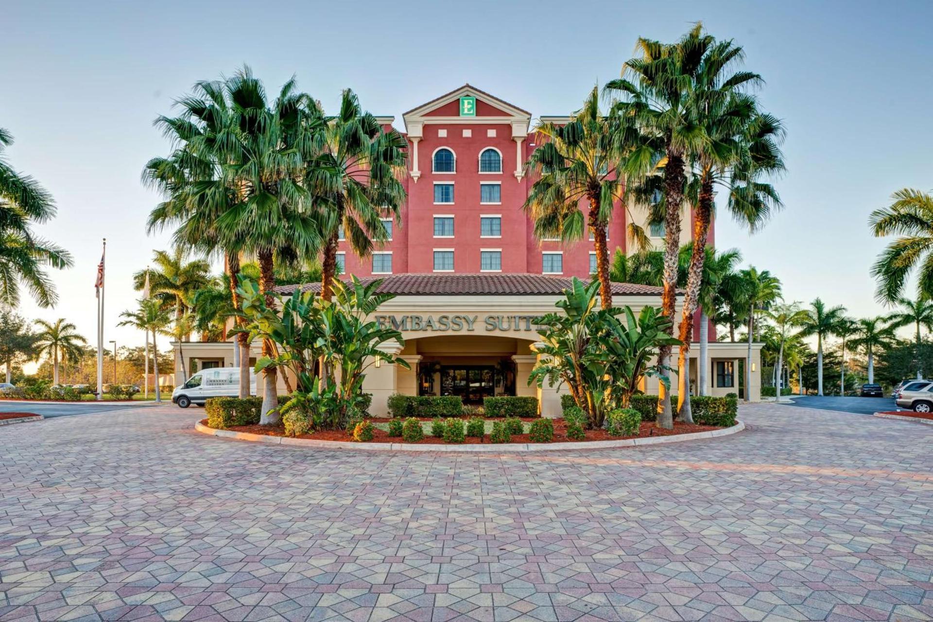 Embassy Suites Fort Myers - Estero photo 5