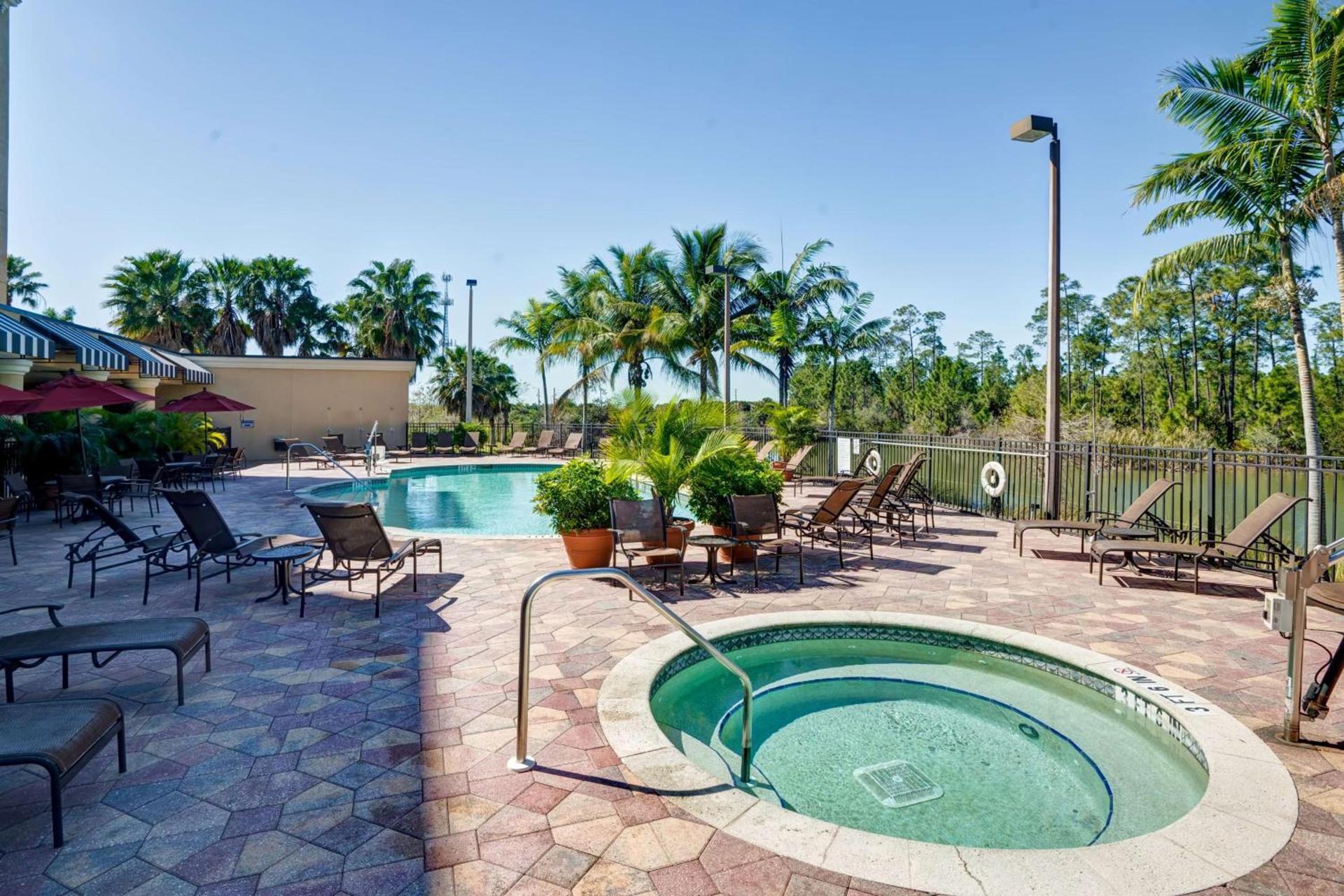 Embassy Suites Fort Myers - Estero photo 15