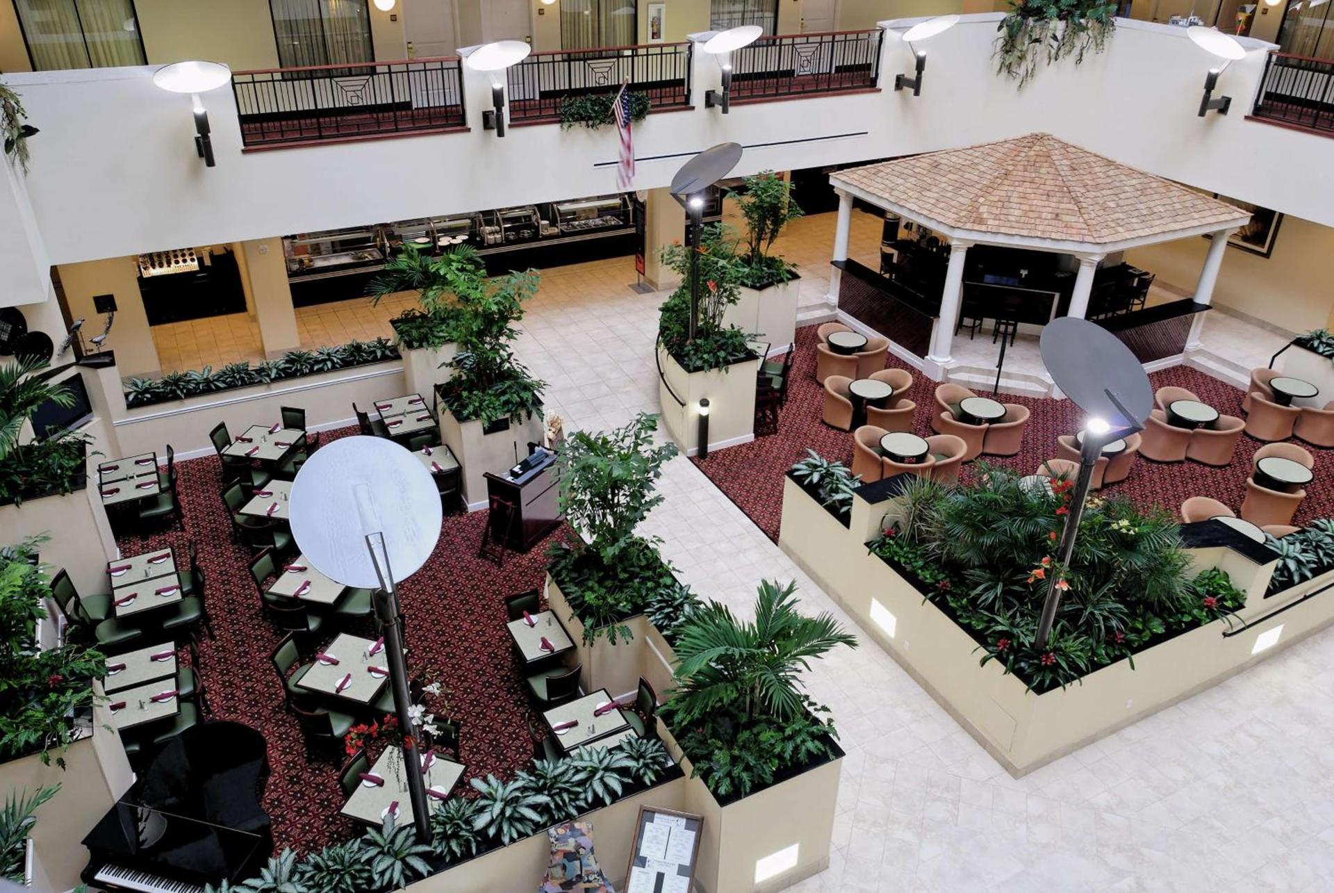 Embassy Suites Fort Myers - Estero photo 18