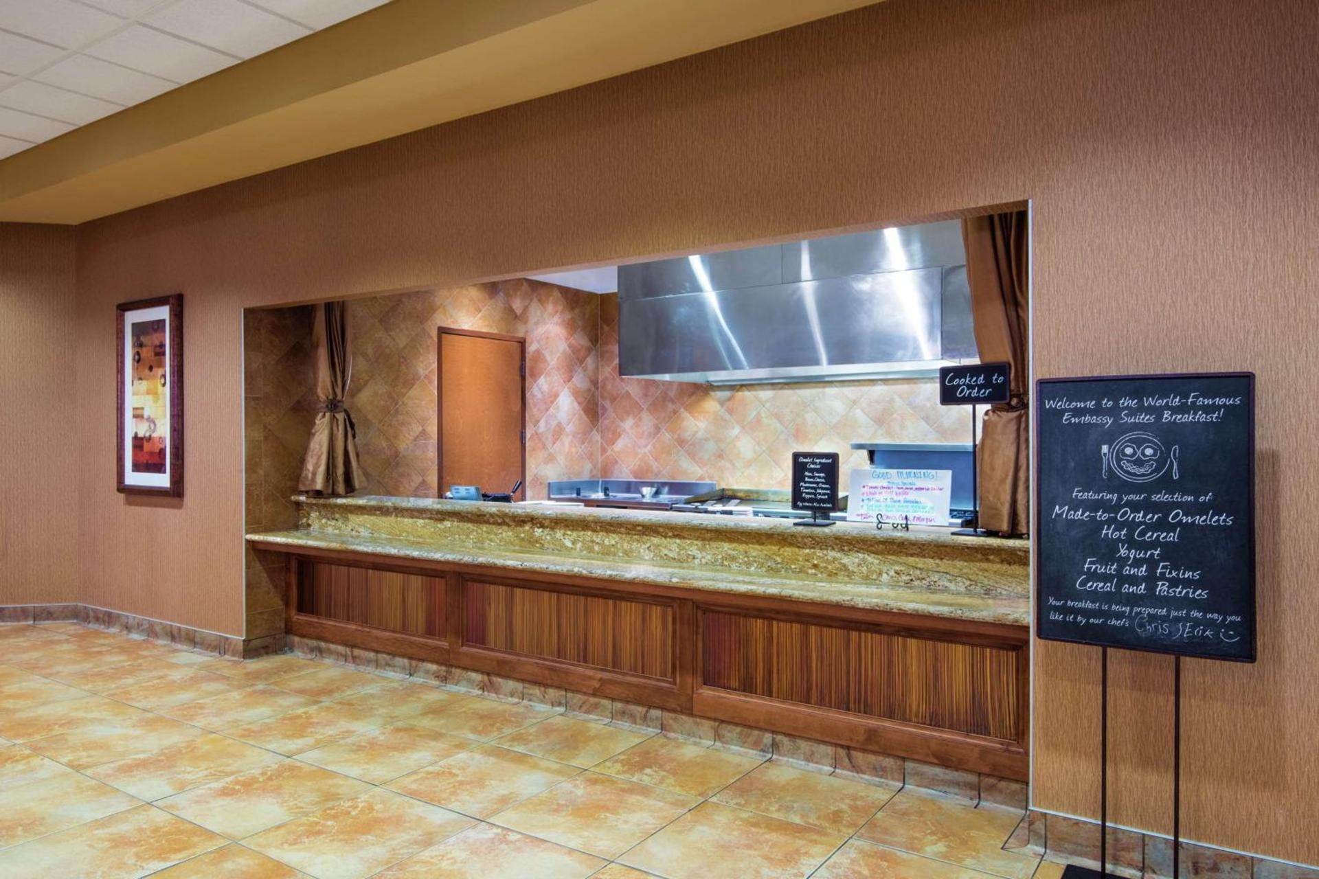 Embassy Suites Loveland Conference Center photo 10