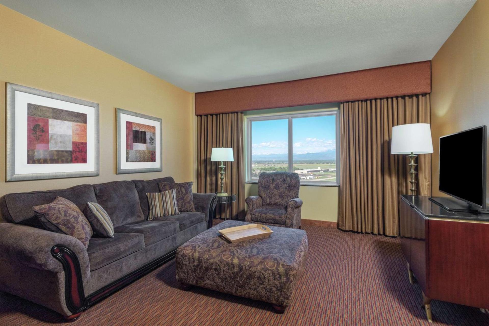 Embassy Suites Loveland Conference Center photo 21