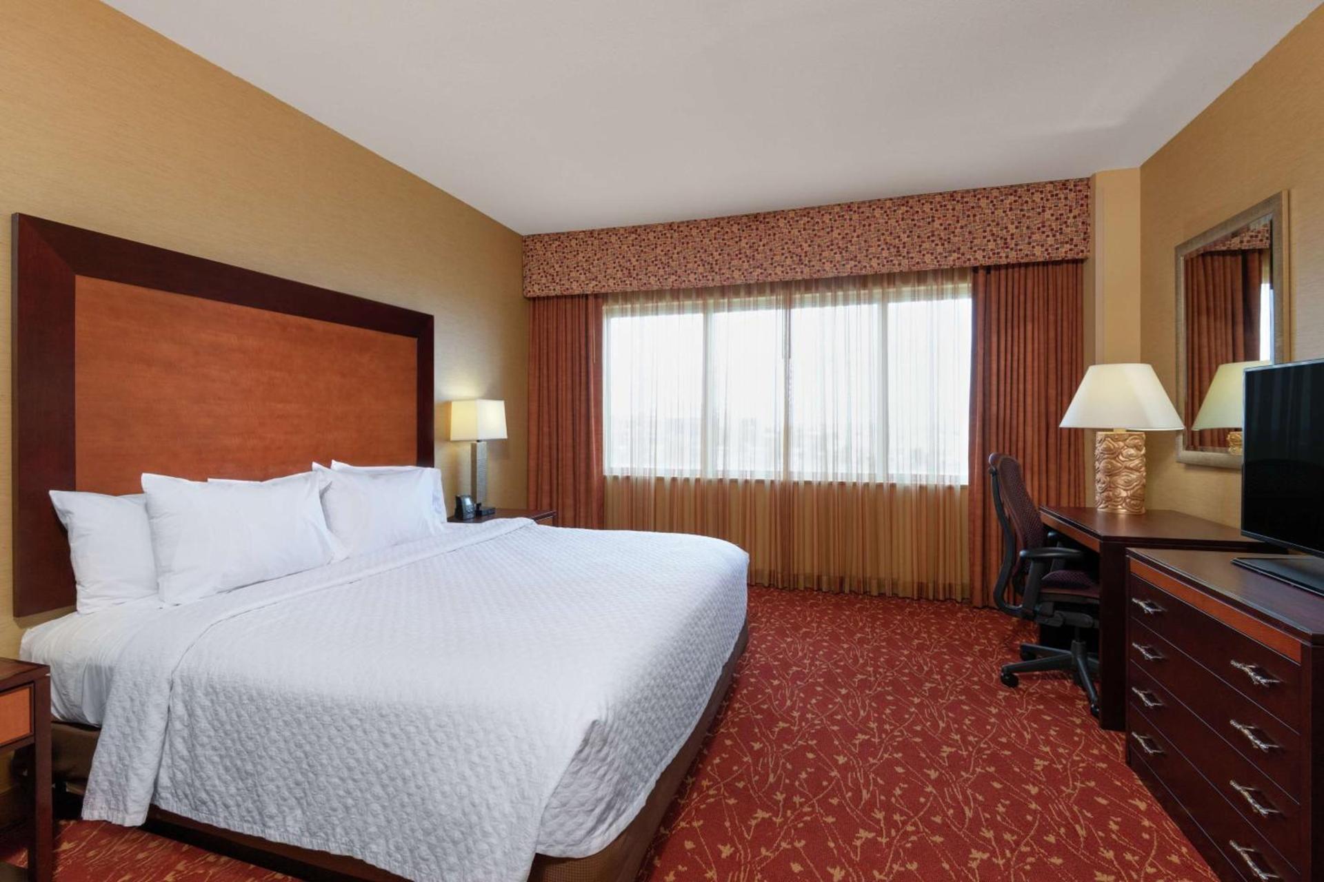Embassy Suites Loveland Conference Center photo 22