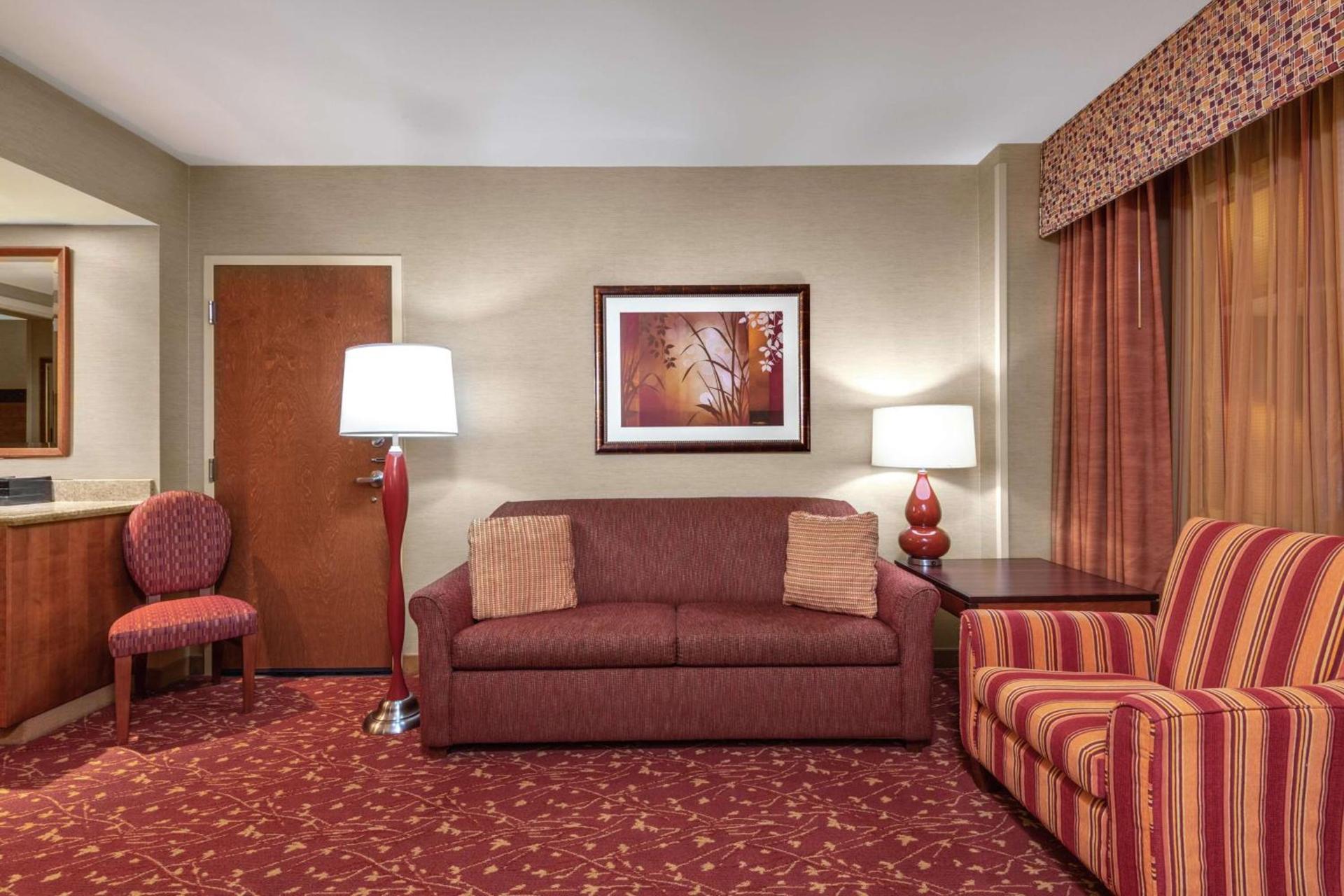 Embassy Suites Loveland Conference Center photo 29
