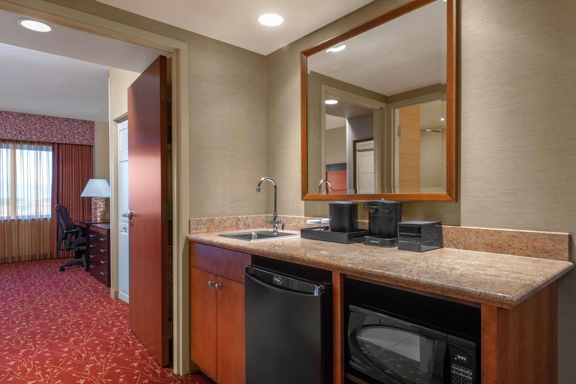 Embassy Suites Loveland Conference Center photo 45