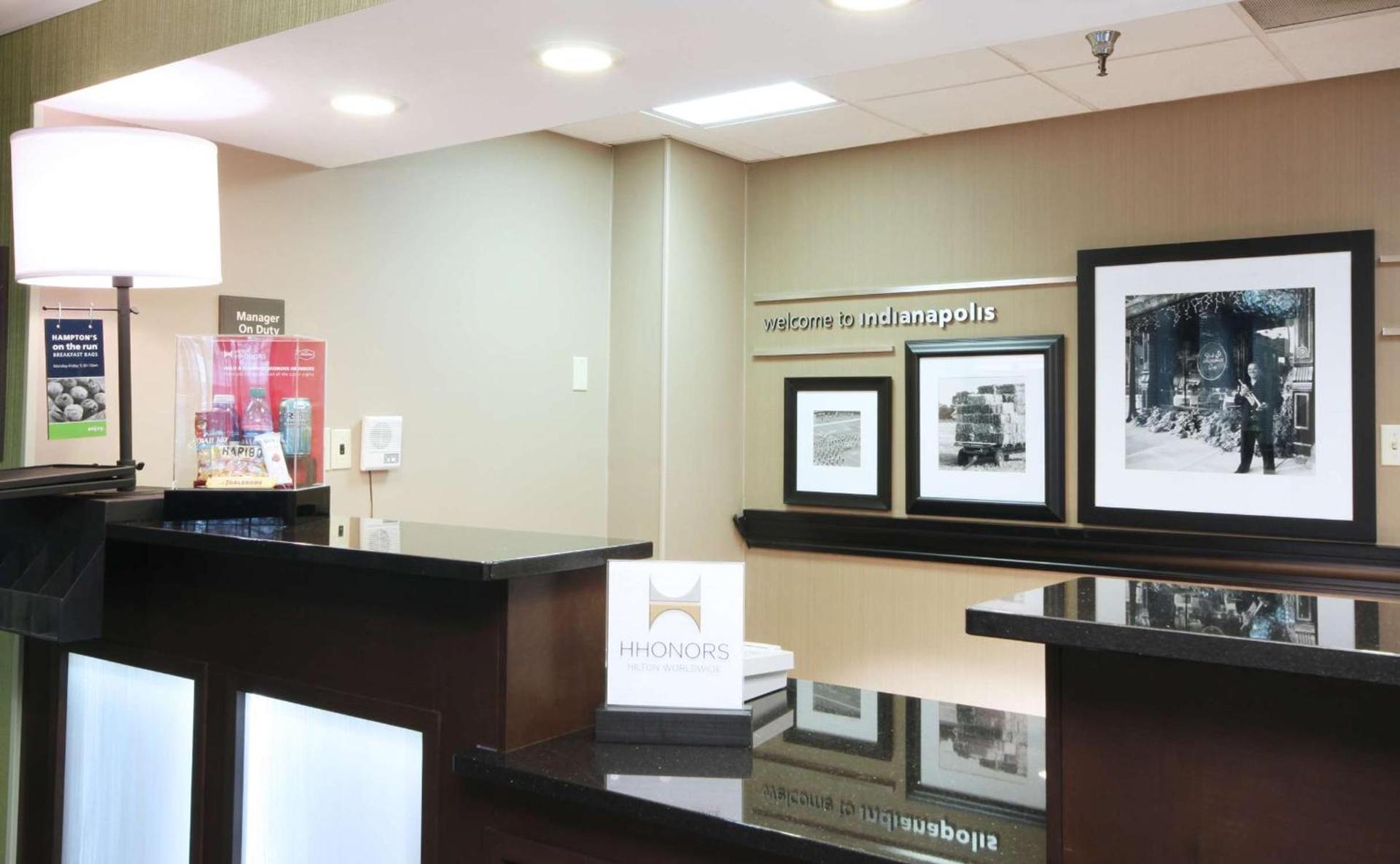 Hampton Inn Indianapolis Northeast/Castleton photo 4
