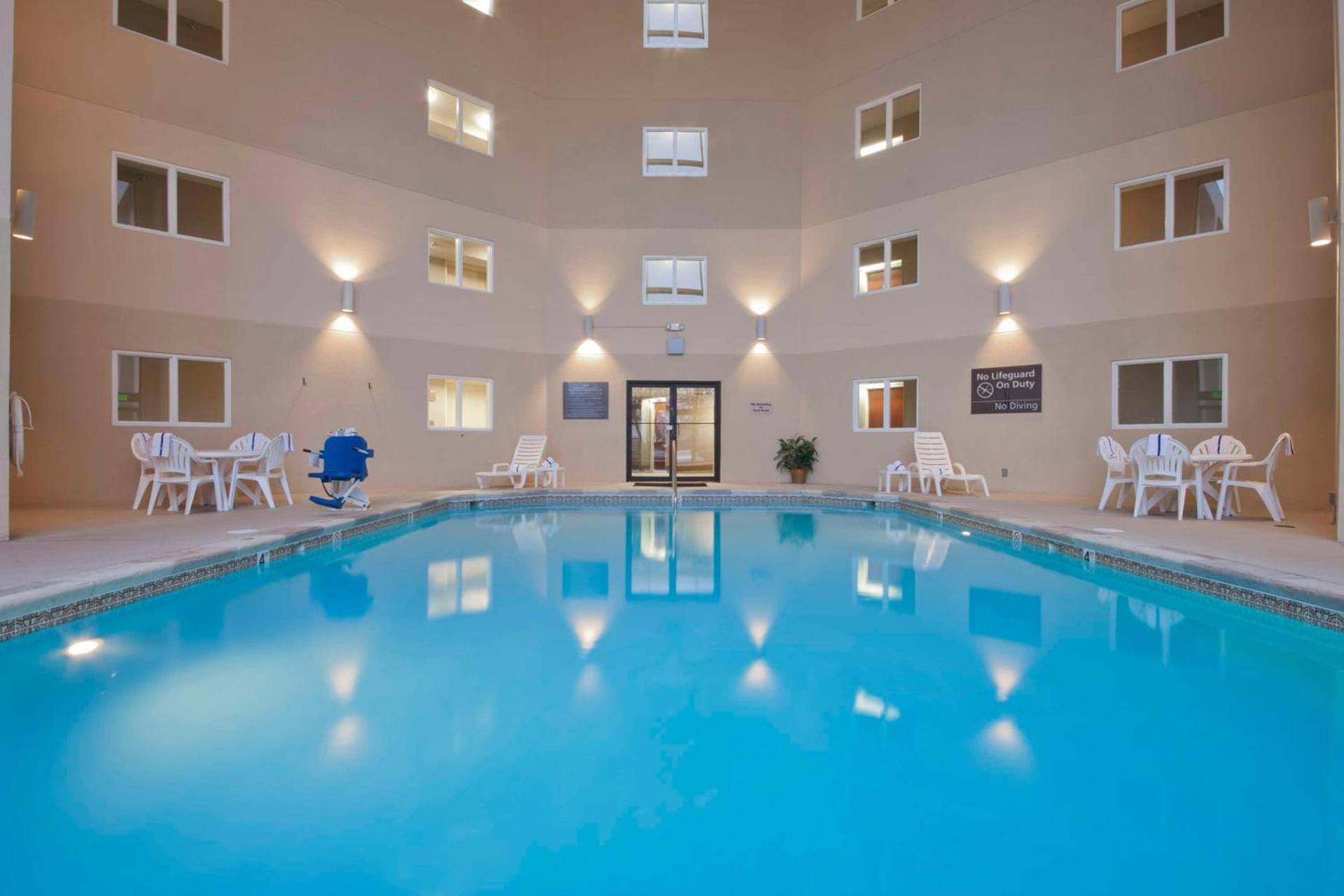 Hampton Inn Indianapolis Northeast/Castleton photo 6