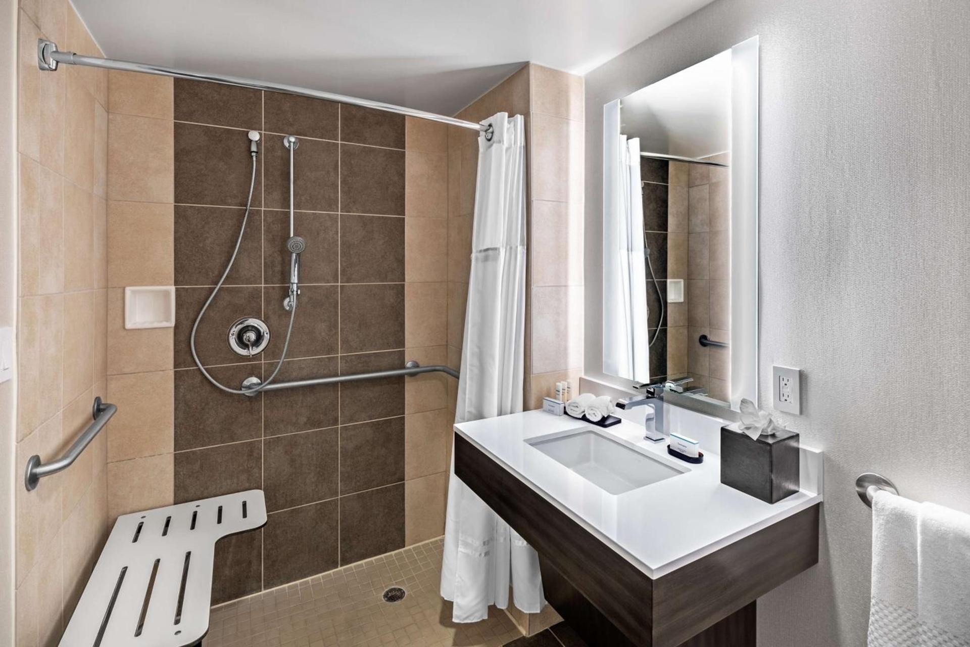 Embassy Suites by Hilton Houston-Energy Corridor photo 20