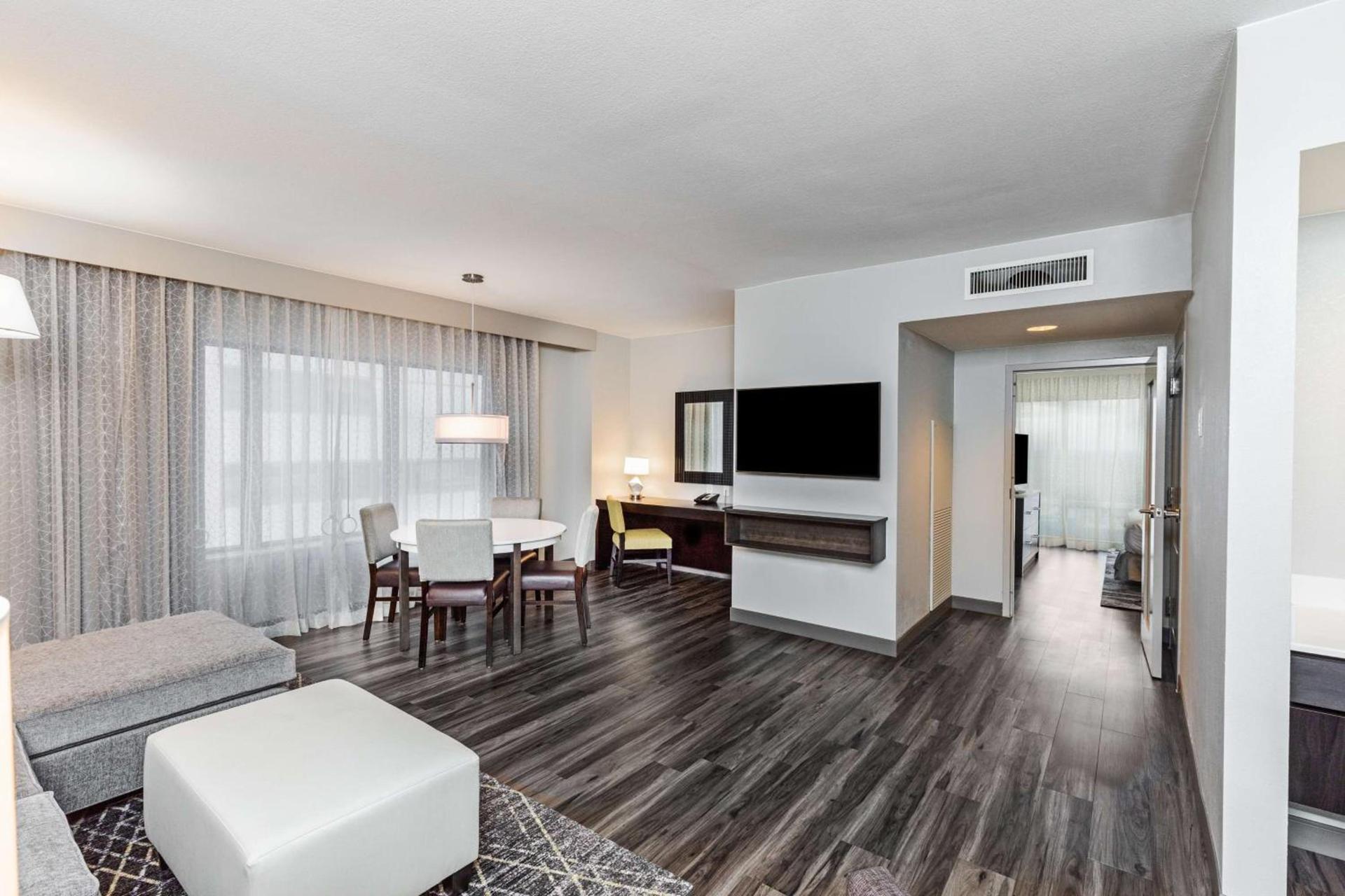 Embassy Suites by Hilton Houston-Energy Corridor photo 44