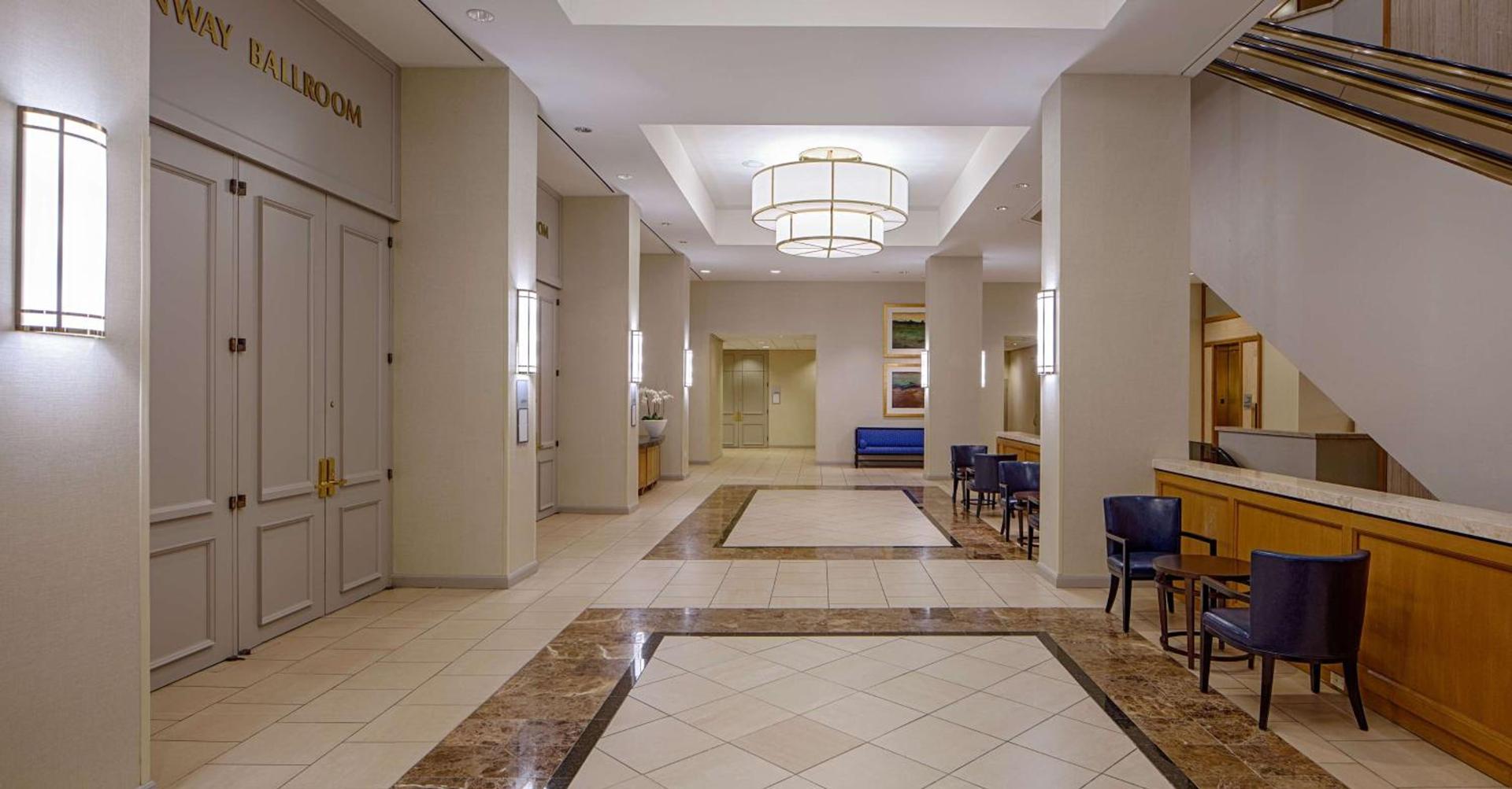 DoubleTree by Hilton Hotel Houston Greenway Plaza photo 39