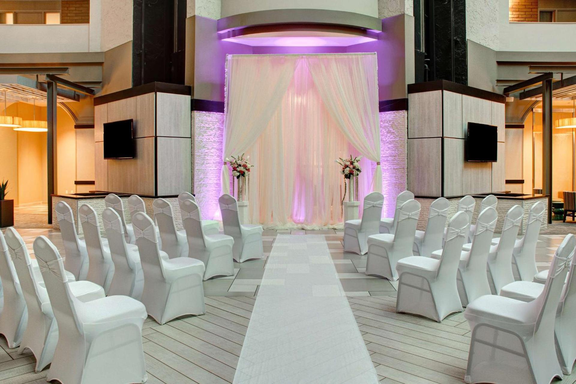 Embassy Suites by Hilton Jacksonville Baymeadows photo 11