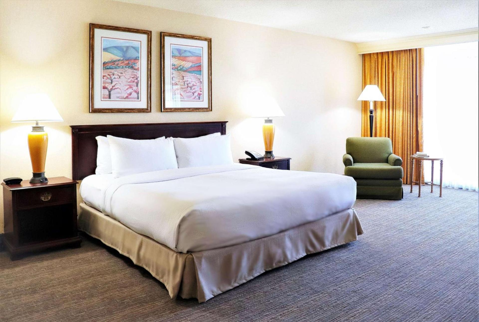 DoubleTree by Hilton San Jose photo 12